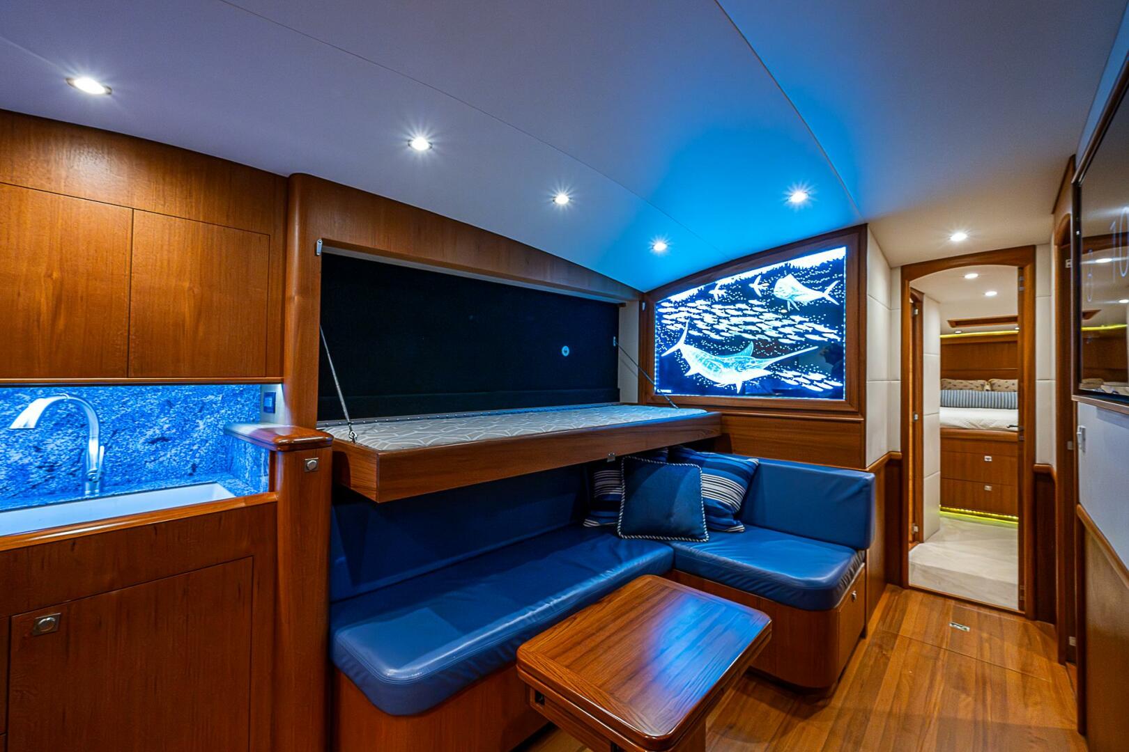 2017 F&S Cusotm Express Sportfish - Image 43