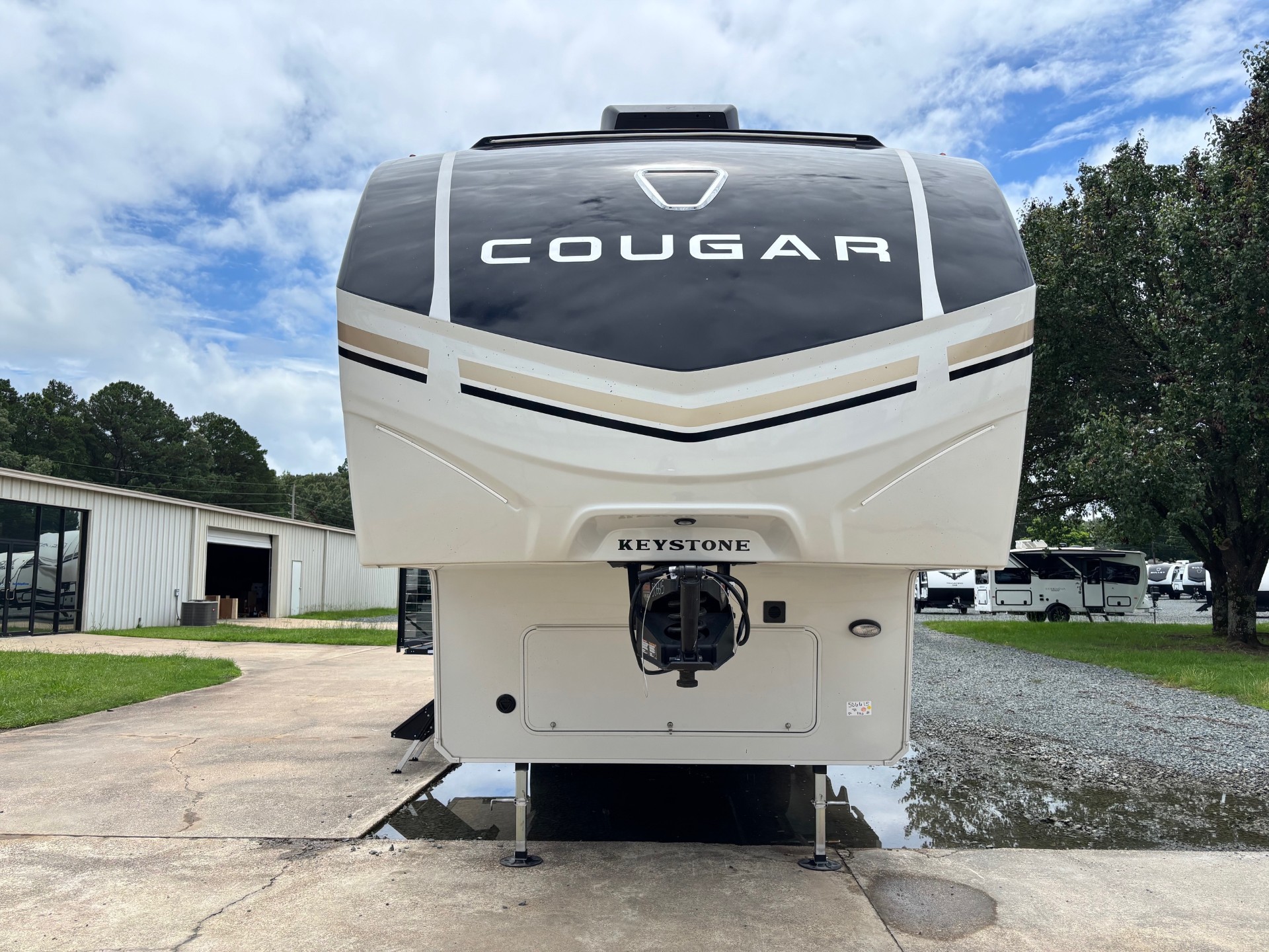2026 Keystone Cougar Half-Ton 30REP - Image 3