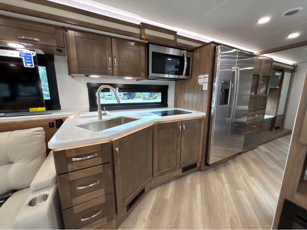 2026 ENTEGRA COACH ACCOLADE 37M - Image 15