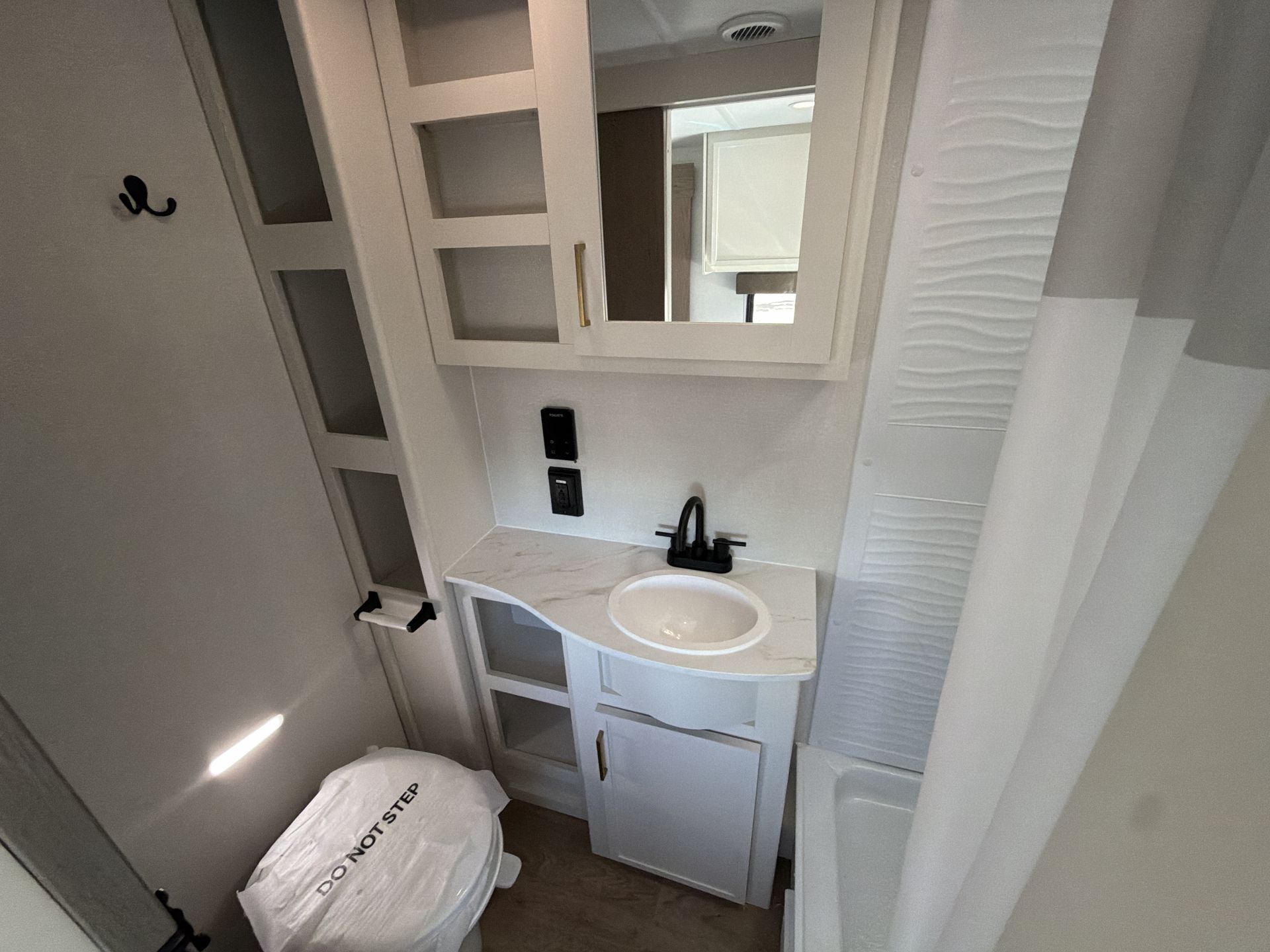 2026 Grand Design Transcend XPLOR 25MLX - Image 38