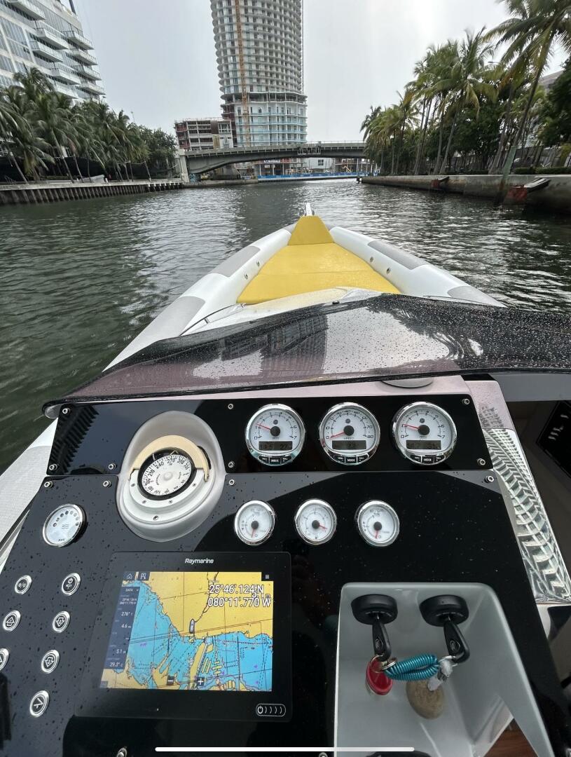 2013 Zeta 34 Custom - Image 19