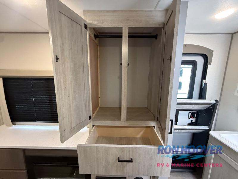 2026 COACHMEN CATALINA 333DBDSCKLE - Image 18