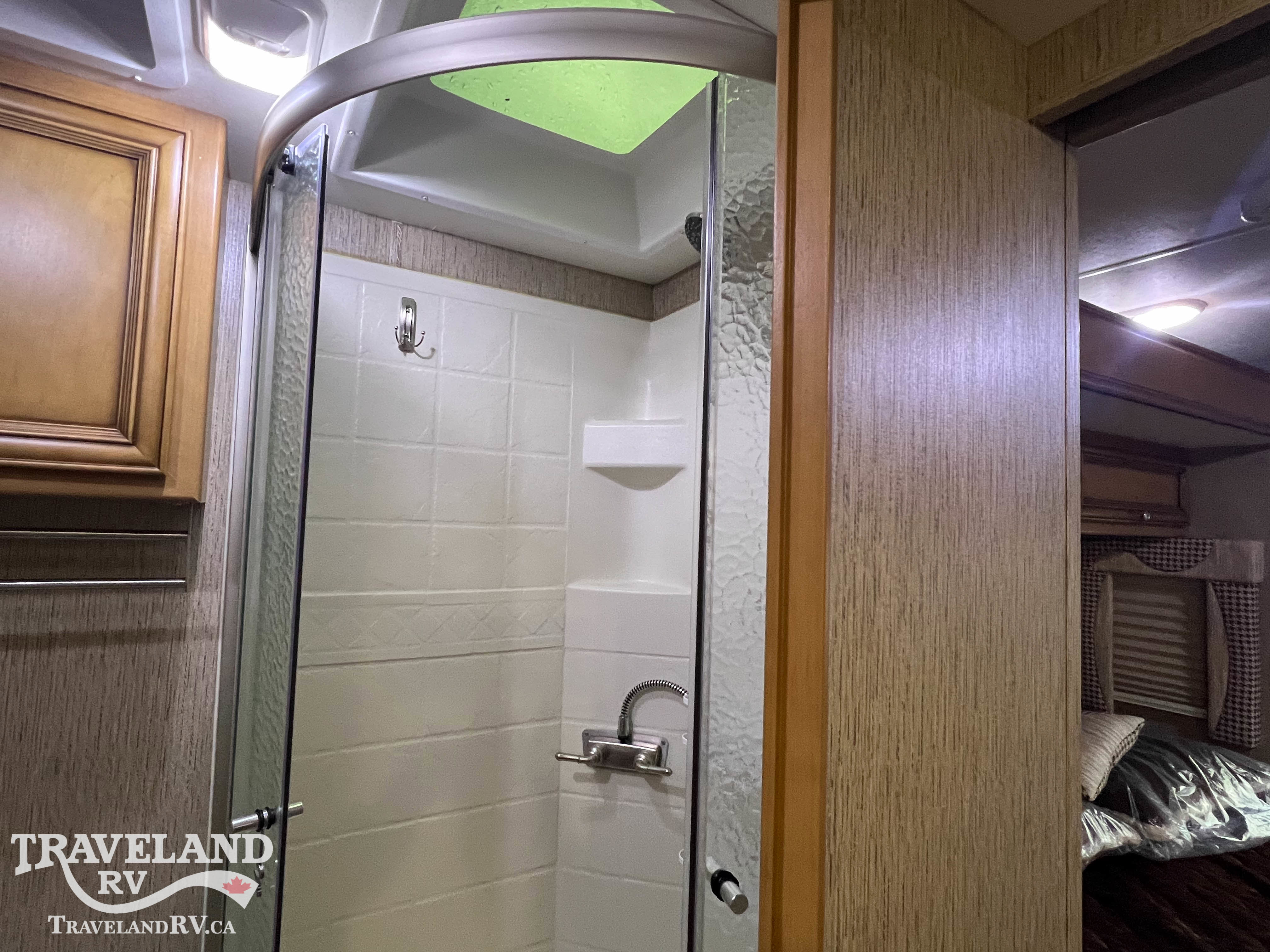 2016 Newmar Bay Star Sport 2702 - Image 29