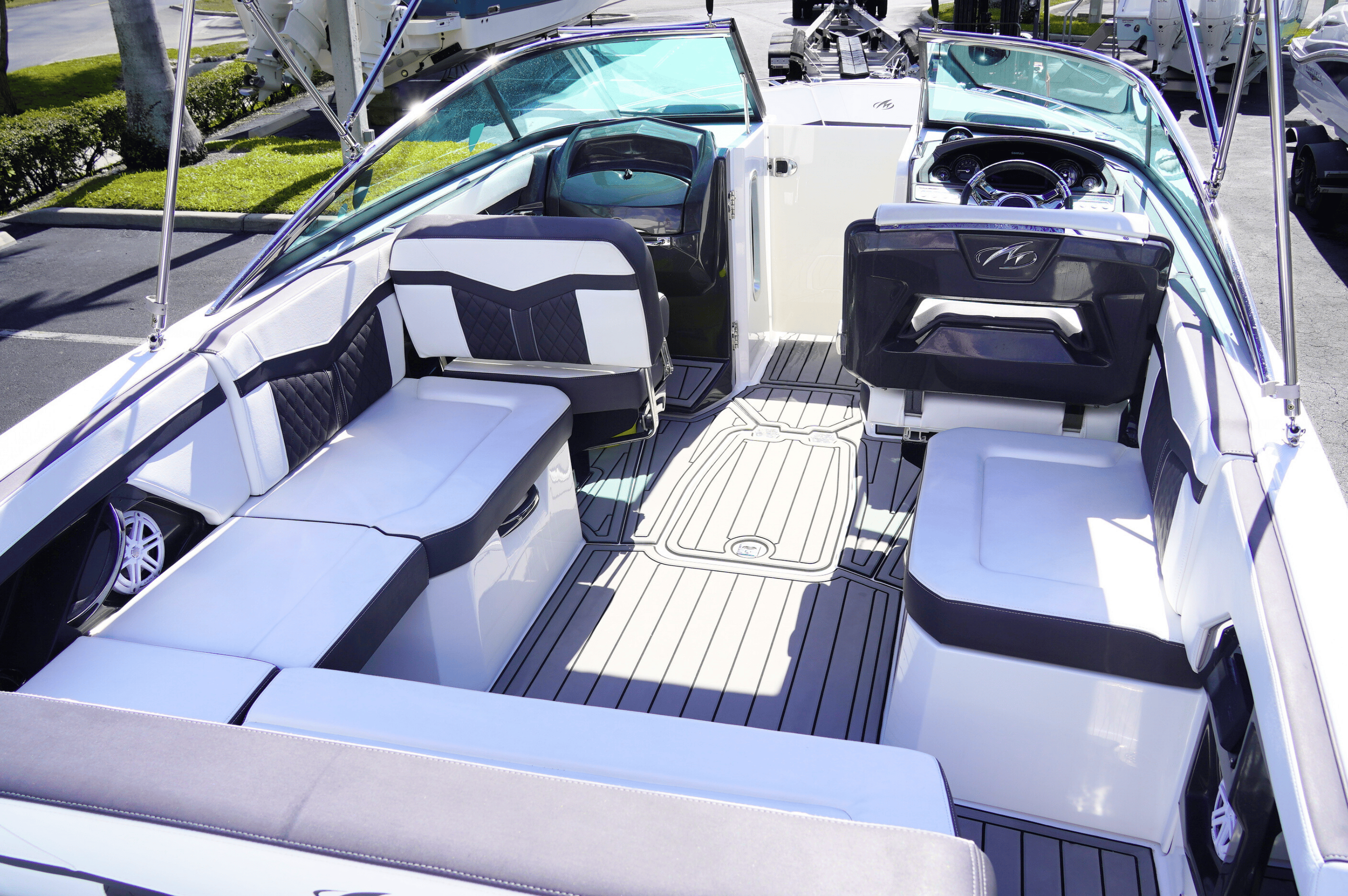 2023 MONTEREY 275SS - Image 7