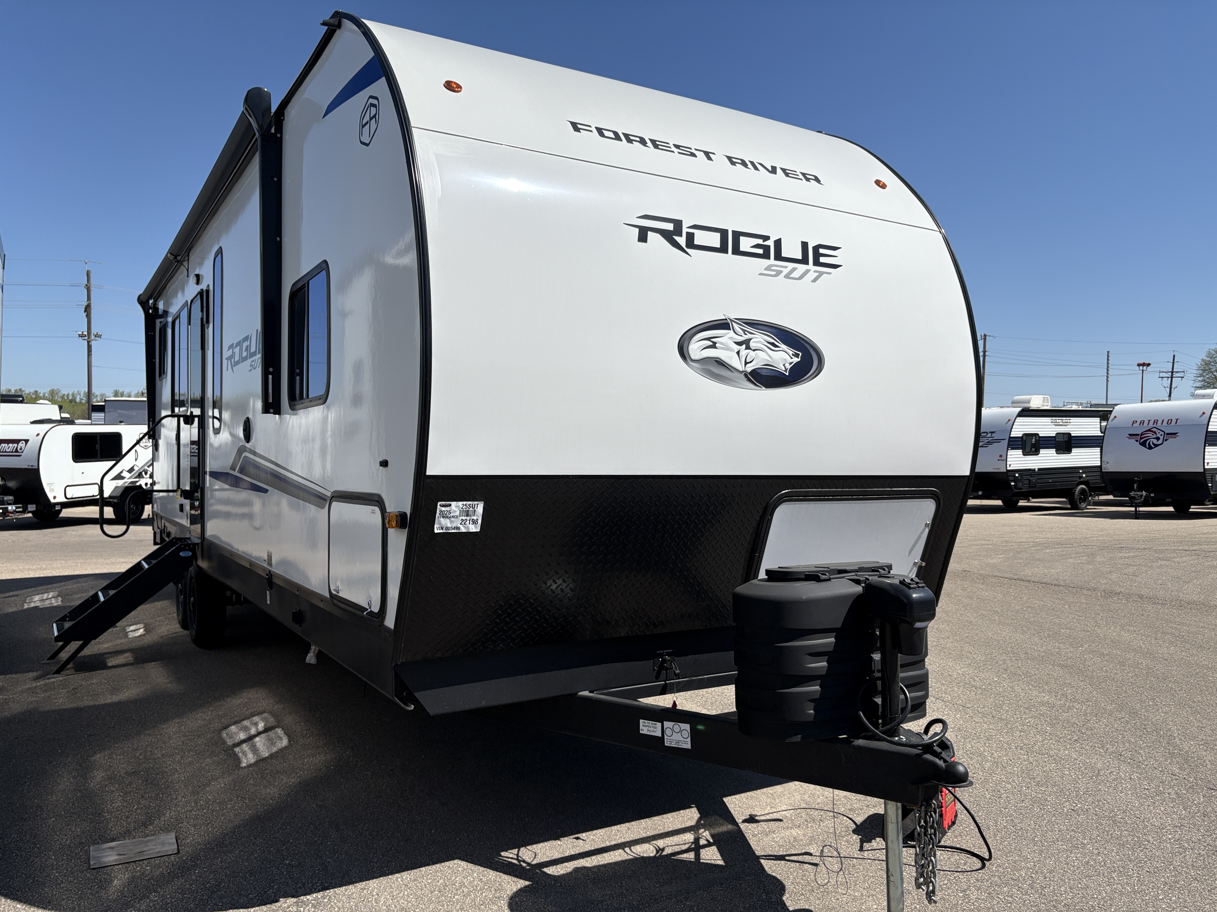 2025 Forest River Vengeance Rogue SUT 25SUT
