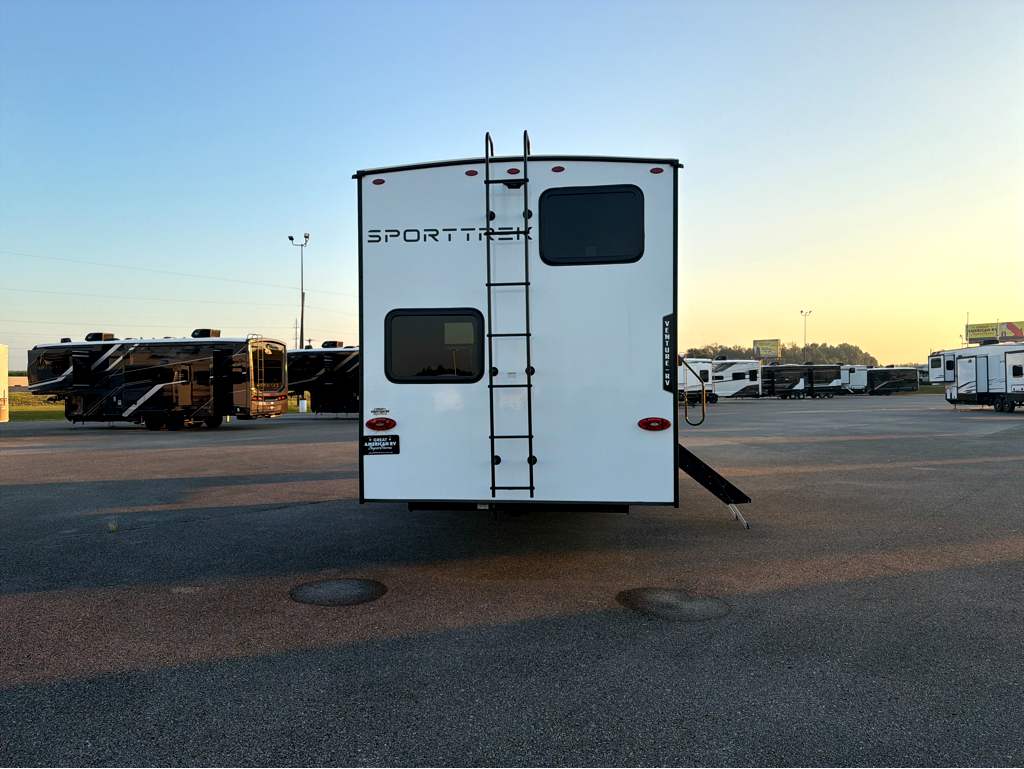 2027 VENTURE RV SPORTTREK 312VTB - Image 4