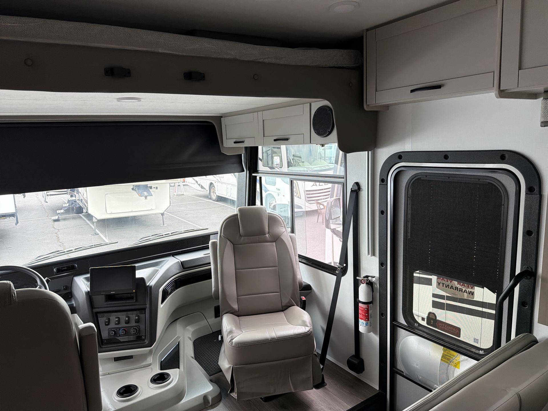 2027 Entegra Coach Vision 29S - Image 30