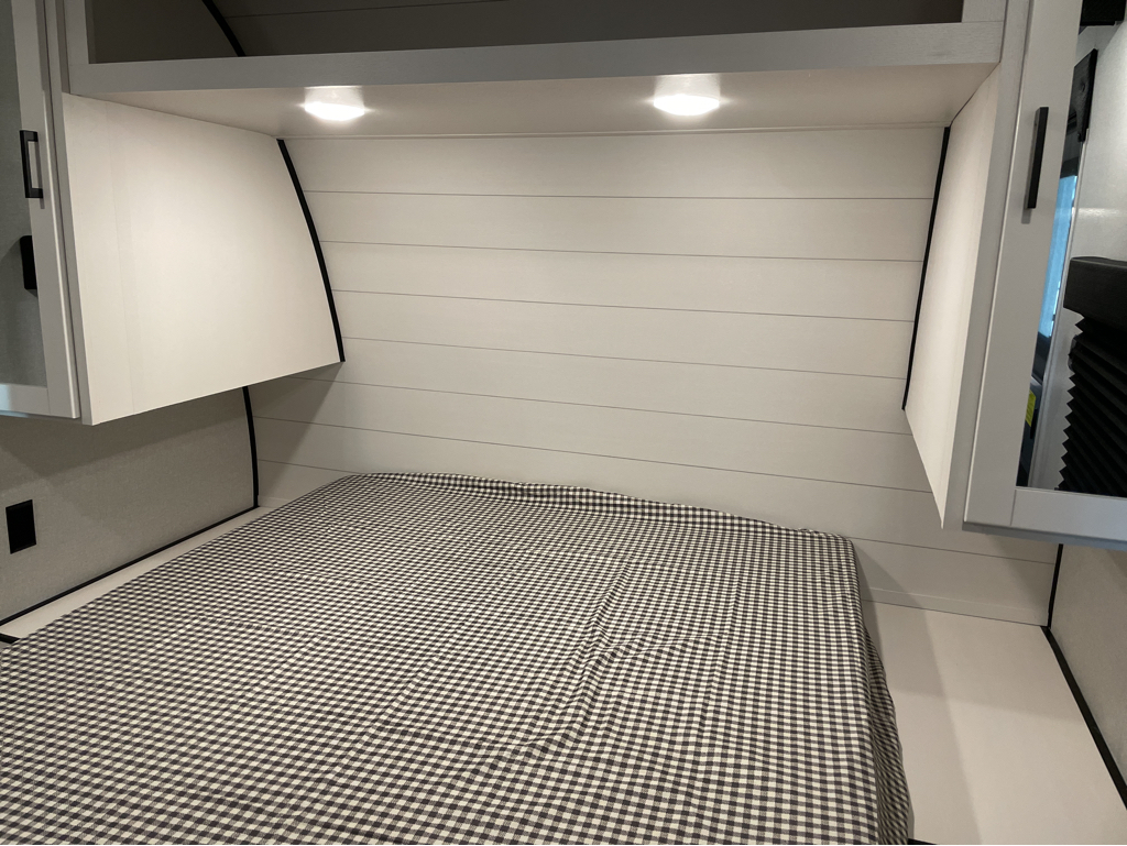 2026 Jayco Jay Flight SLX 321BDS - Image 27