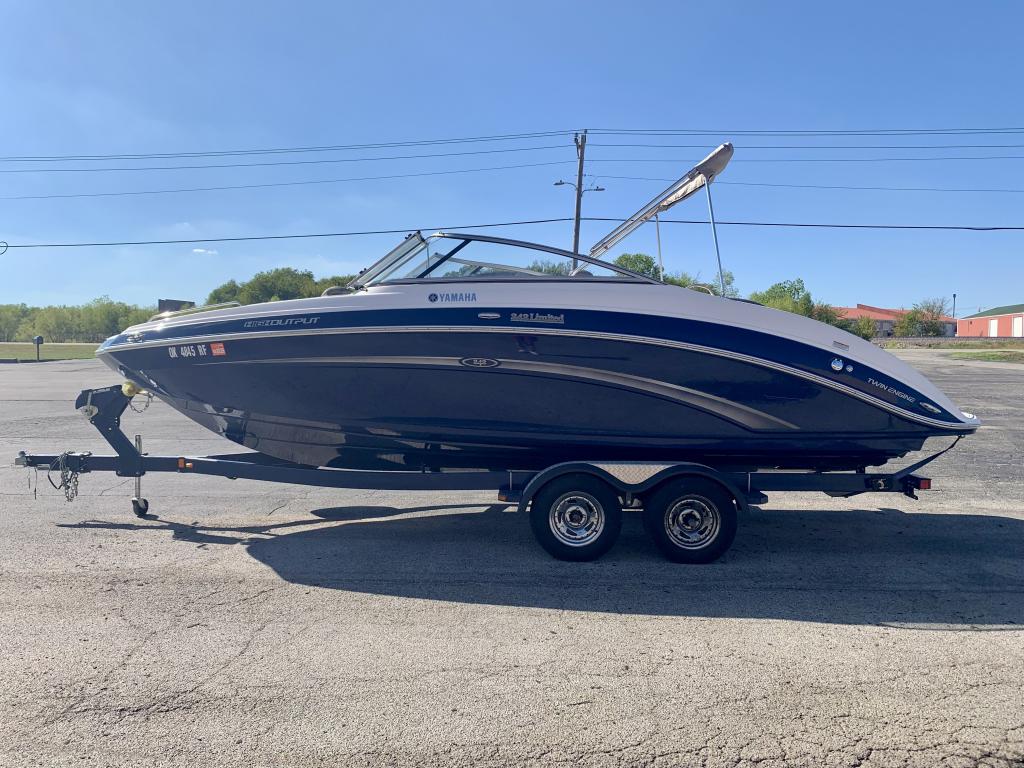 2013 Yamaha 242 LIMITED S Standard - Image 5