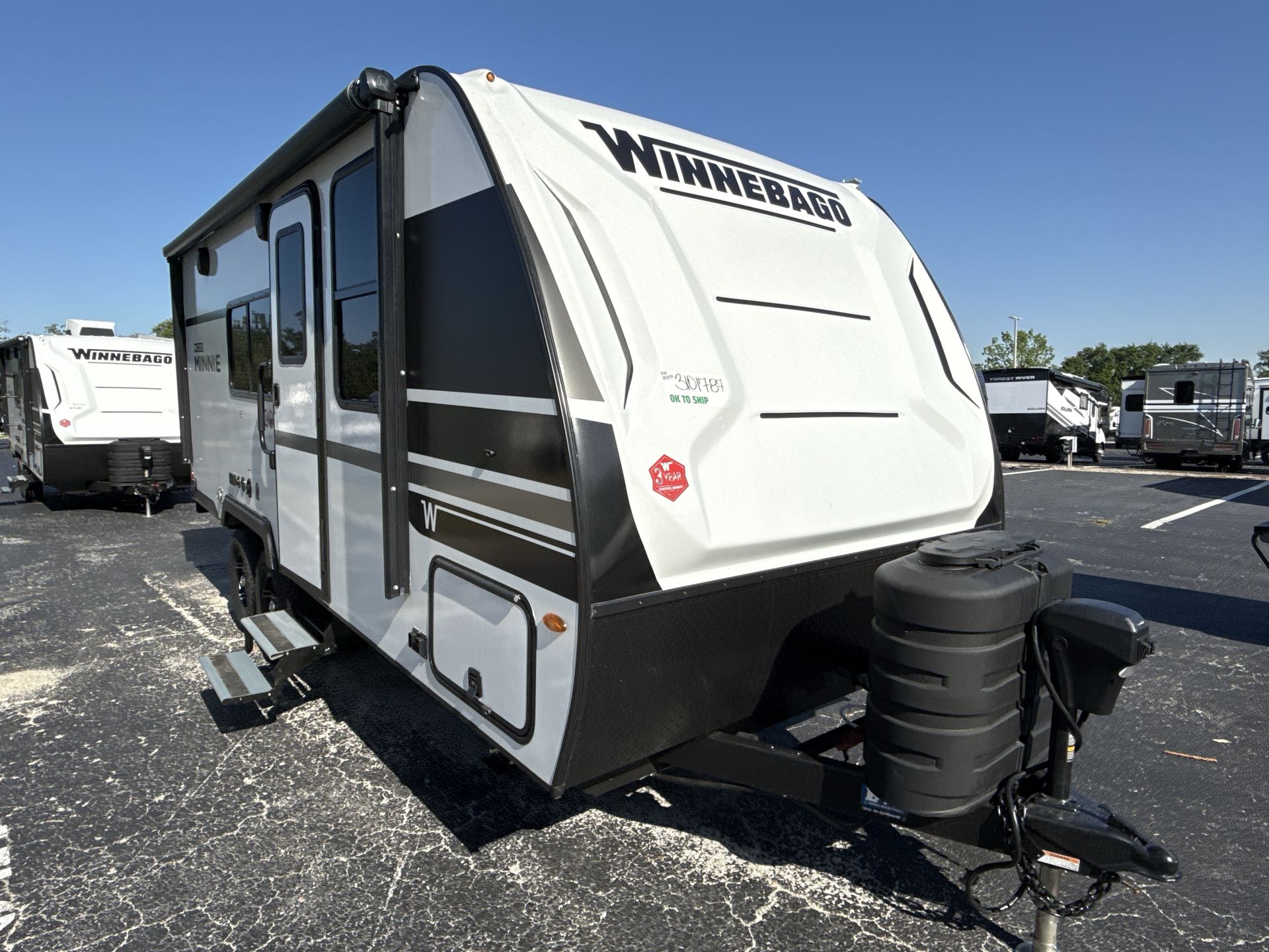 2025 Winnebago Micro Minnie