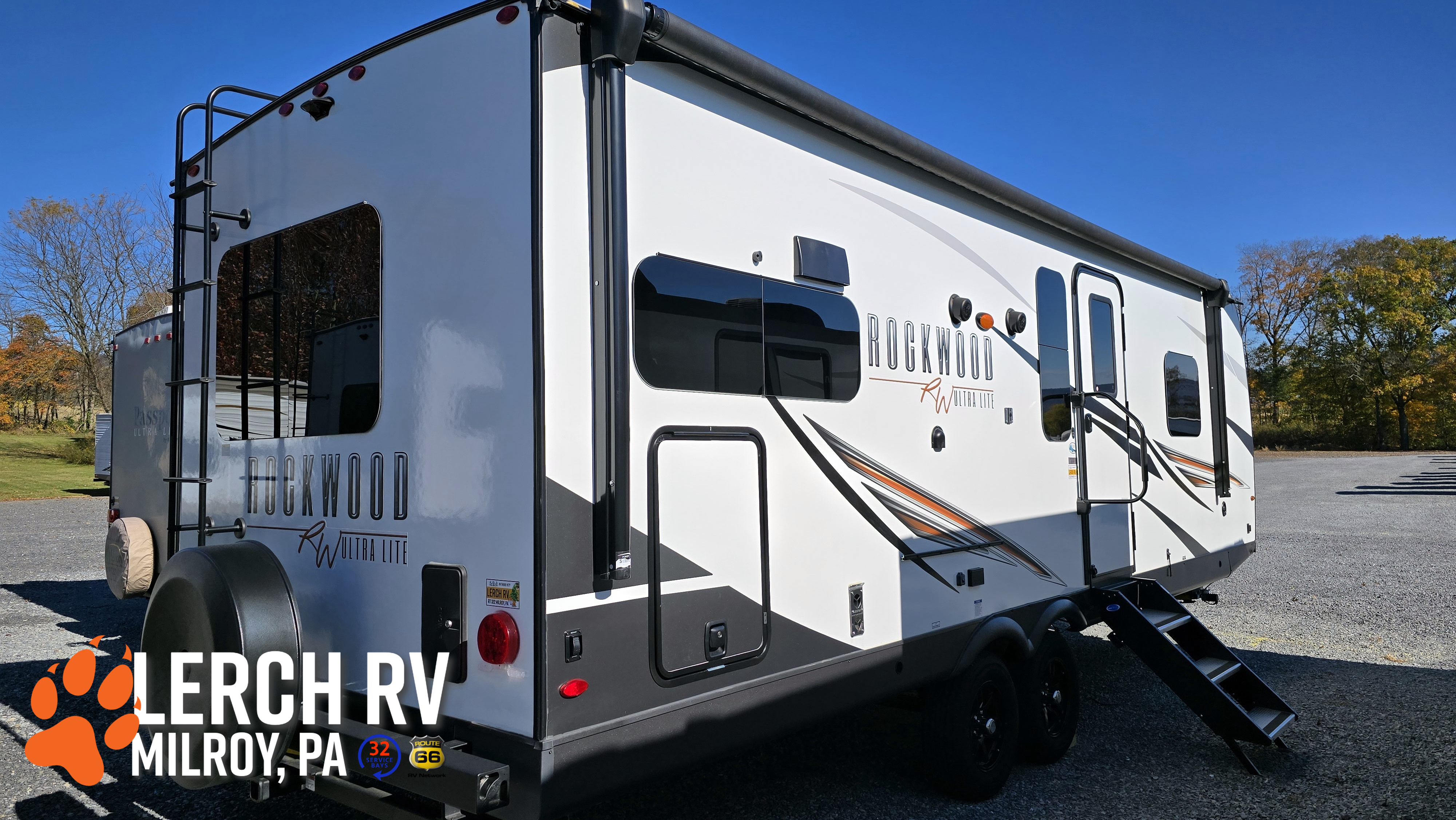 2022 Forest River Rockwood Ultra Lite 2613BS - Image 5