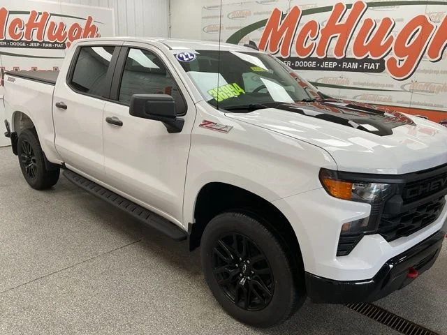2022 Chevrolet Silverado 1500 Crew Cab Custom Trail Boss 4WD - Image 9