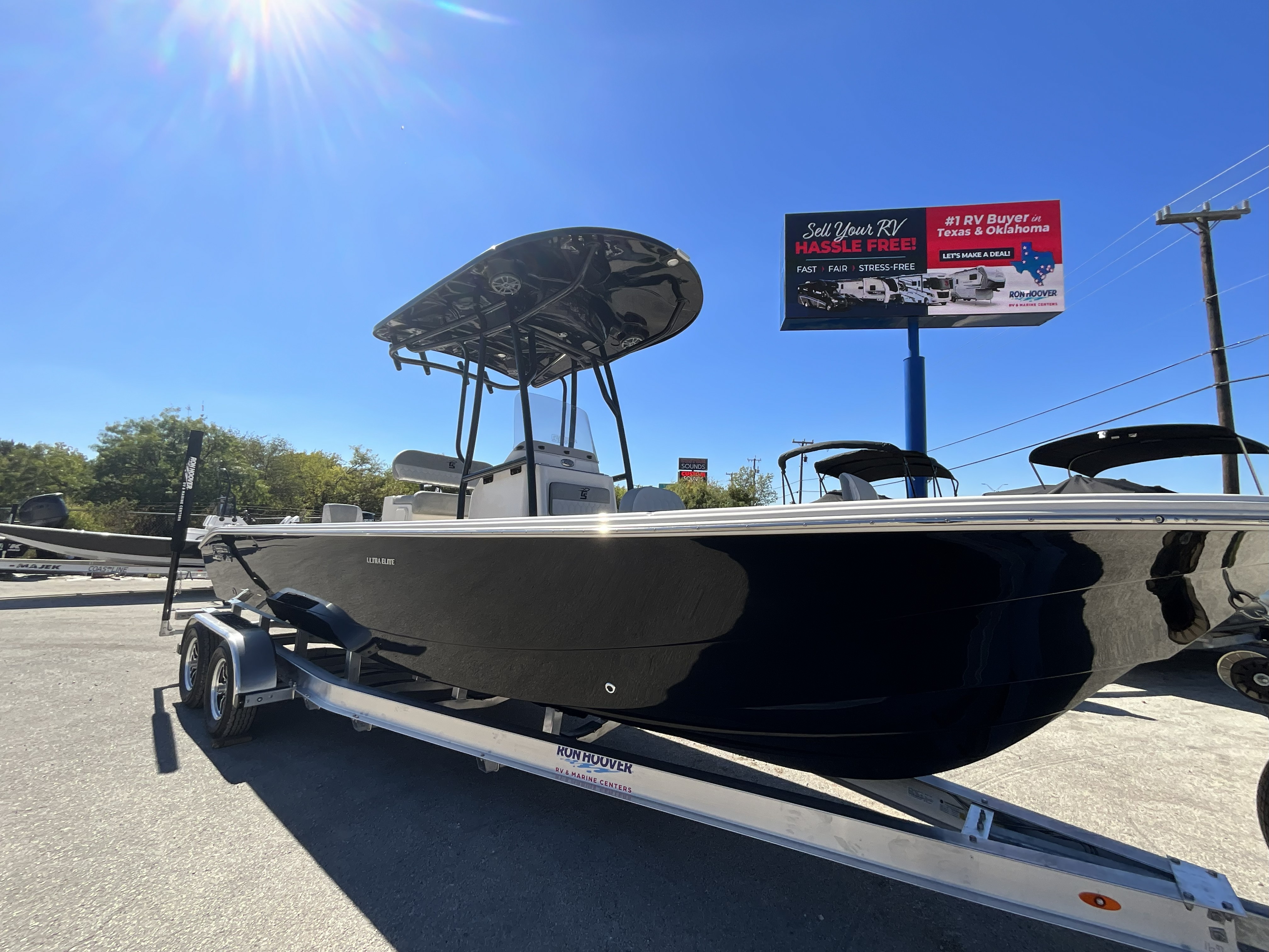 2026 Carolina Skiff 26 Ultra Elite - Image 2