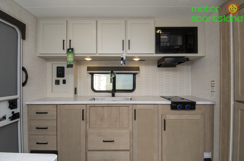 2026 Ember RV E-Series 24RLD - Image 26