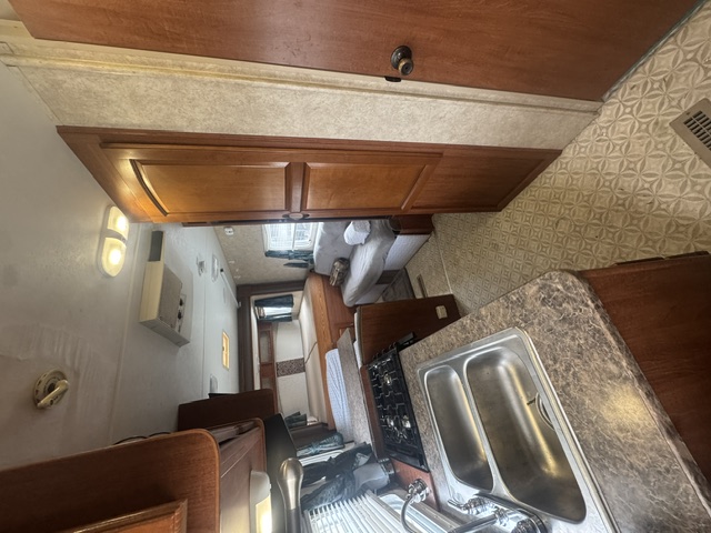 2009 Forest River Surveyor SV-235RKS - Image 14