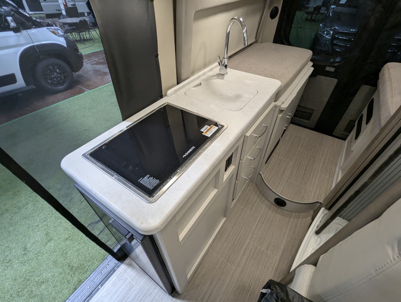 2023 Thor Motor Coach Rize 18A - Image 25