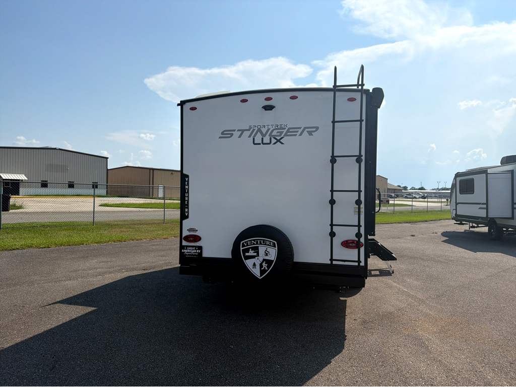 2026 VENTURE RV SPORTTREK STINGER 161VUD - Image 4