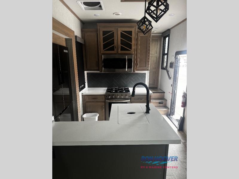 2023 GRAND DESIGN 395 - Image 16