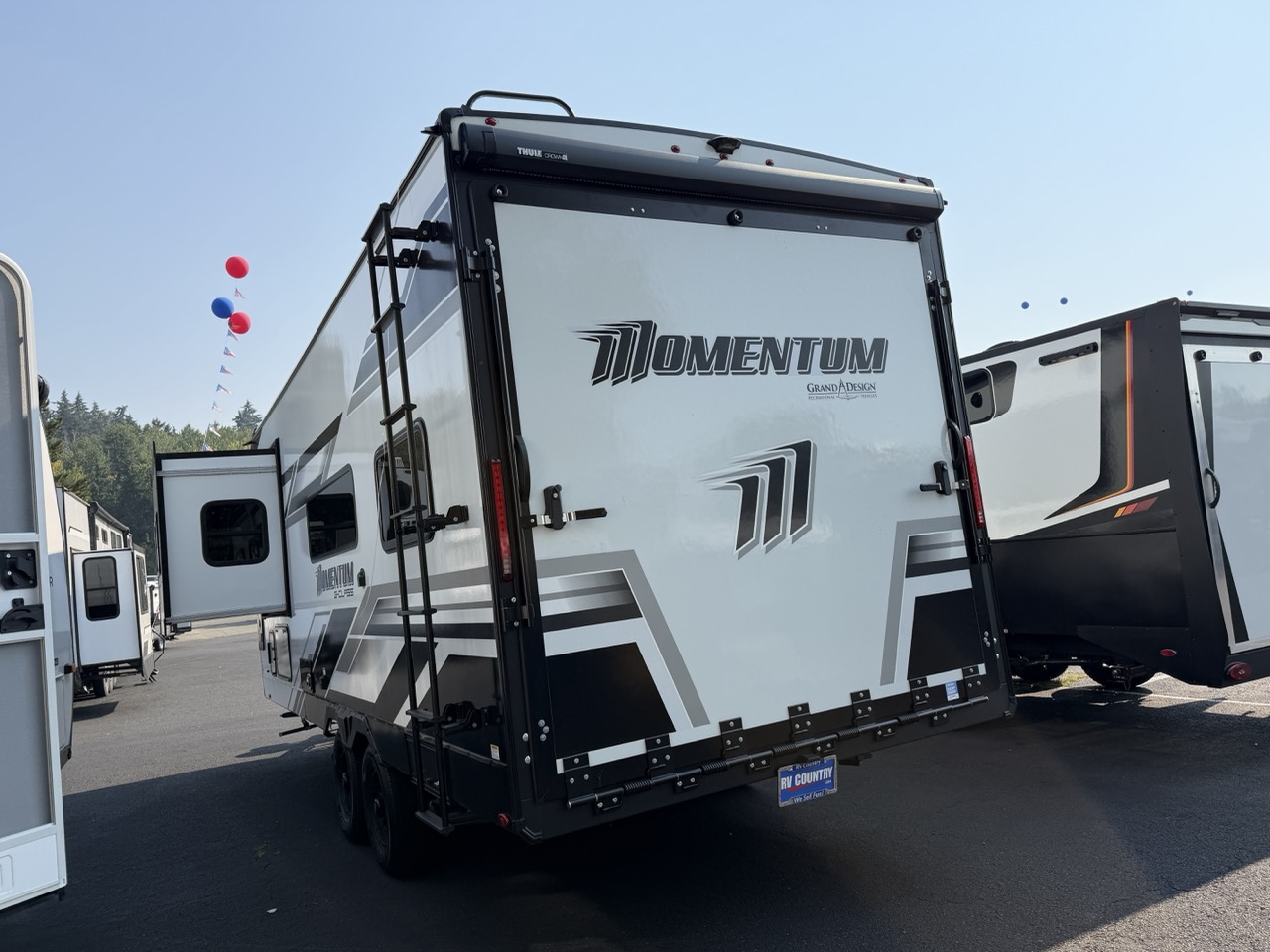 2026 Grand Design Momentum G-Class 21G - Image 2
