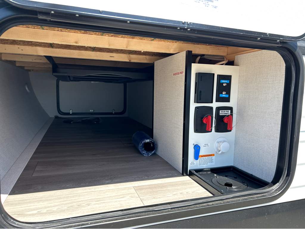 2026 GRAND DESIGN TRANSCEND 27DBX - Image 5
