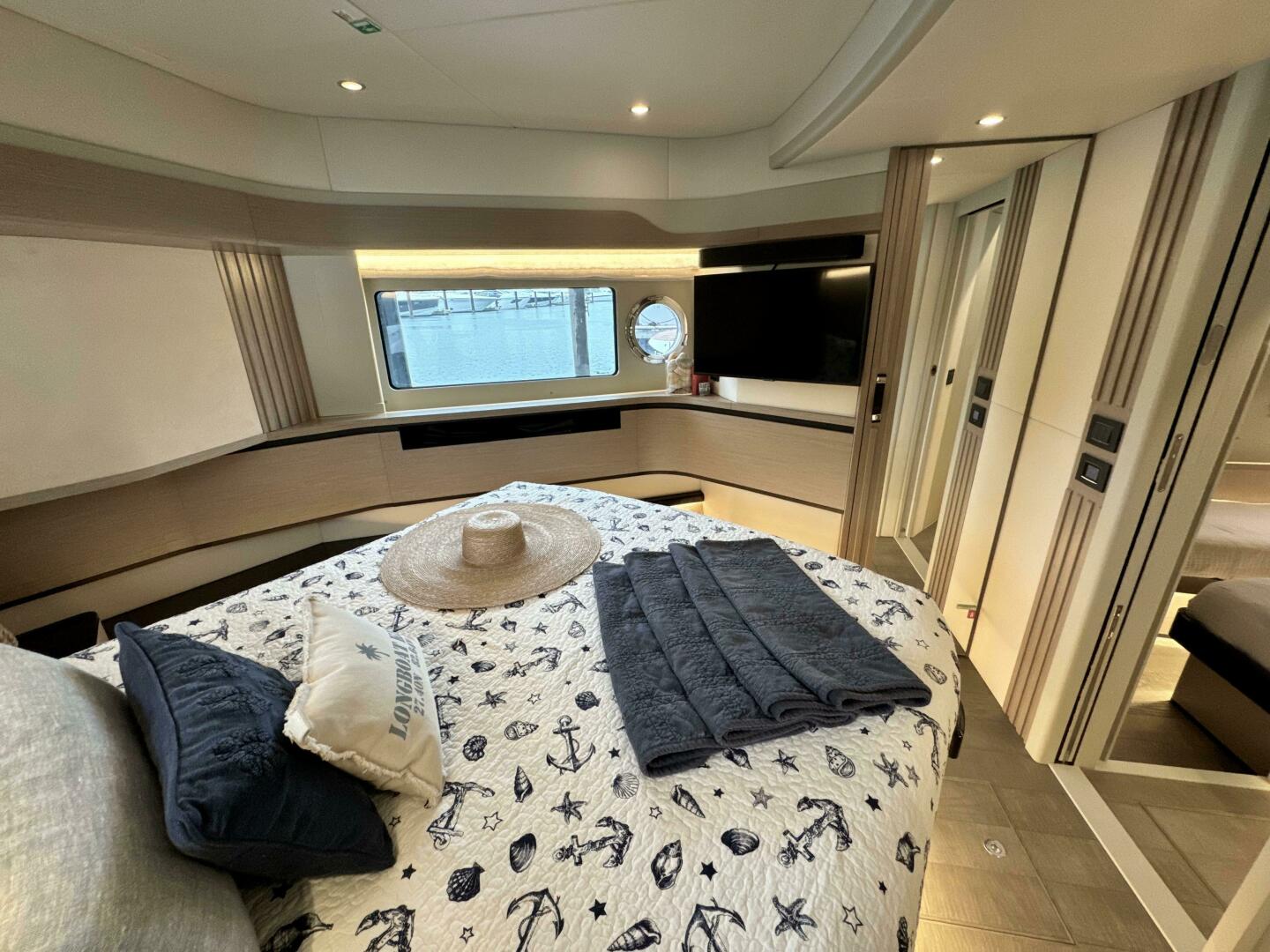 2023 Absolute 52 Navetta - Image 23