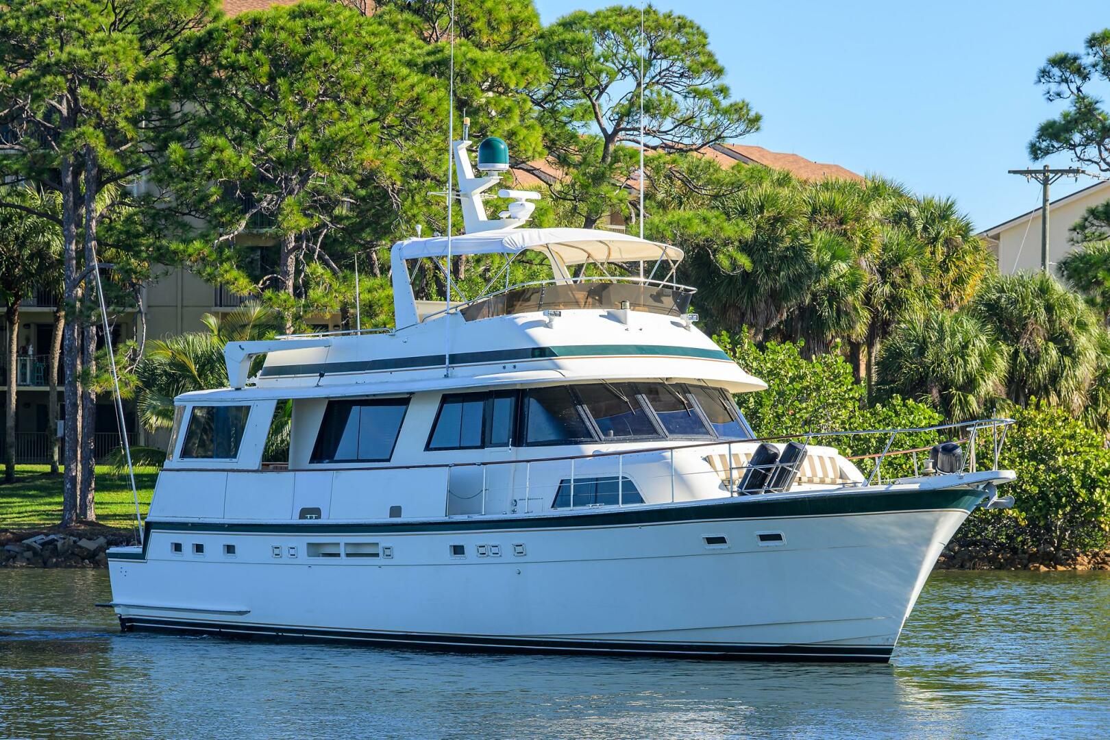 2003 Jupiter 31 Cuddy - Image 172