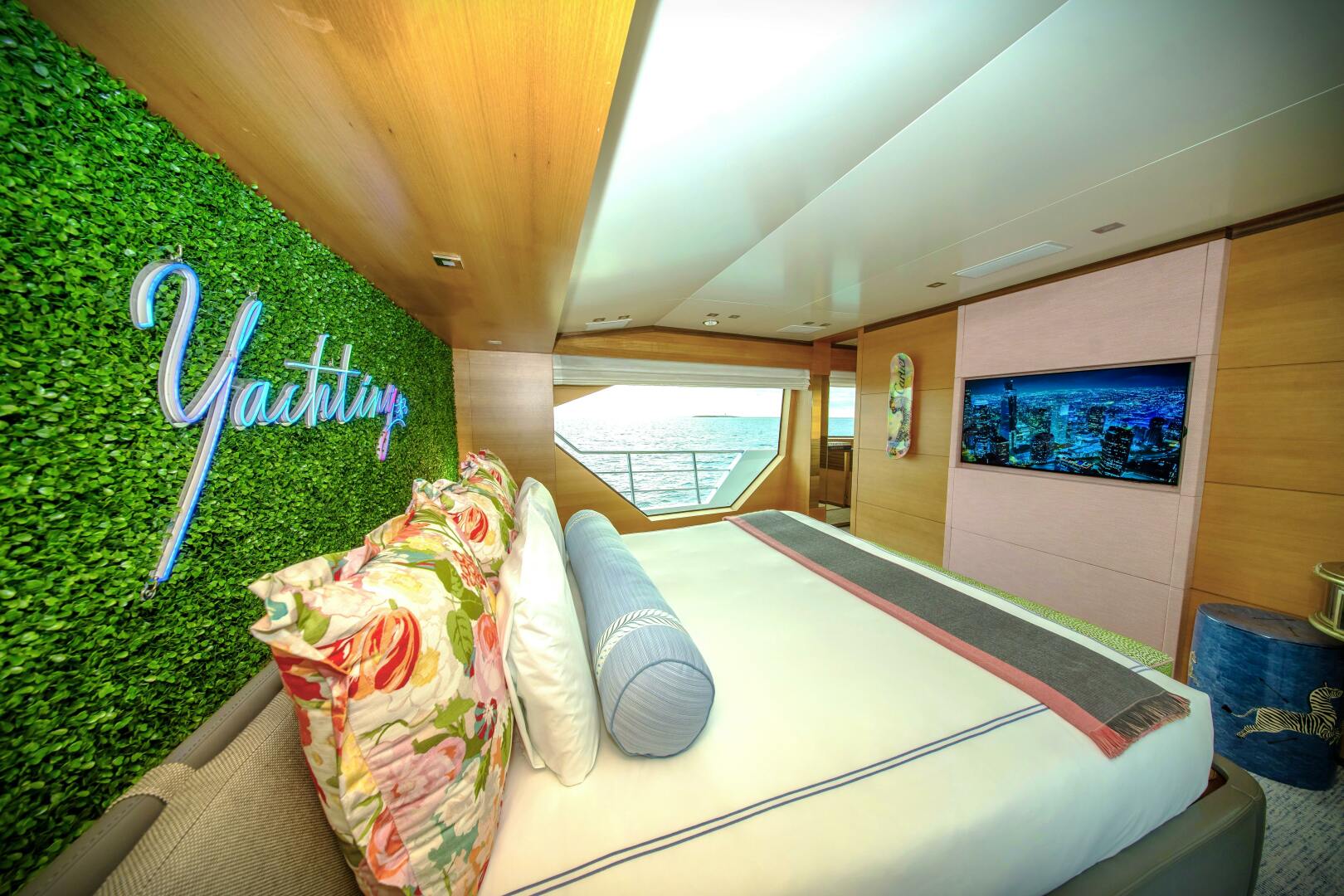 2015 Benetti Benetti Tradition Supreme 108 - Image 8