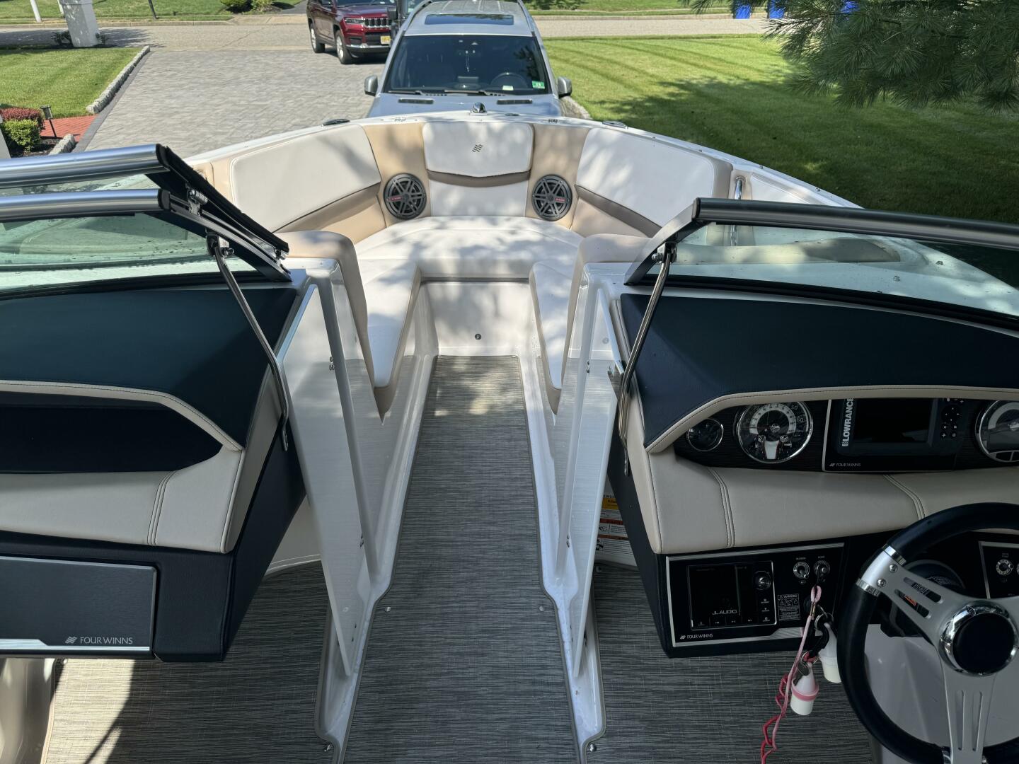 2019 Four Winns H230 Base - Image 16