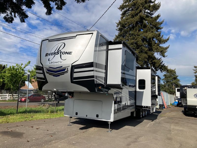 2026 Forest River RiverStone 421FK - Image 2