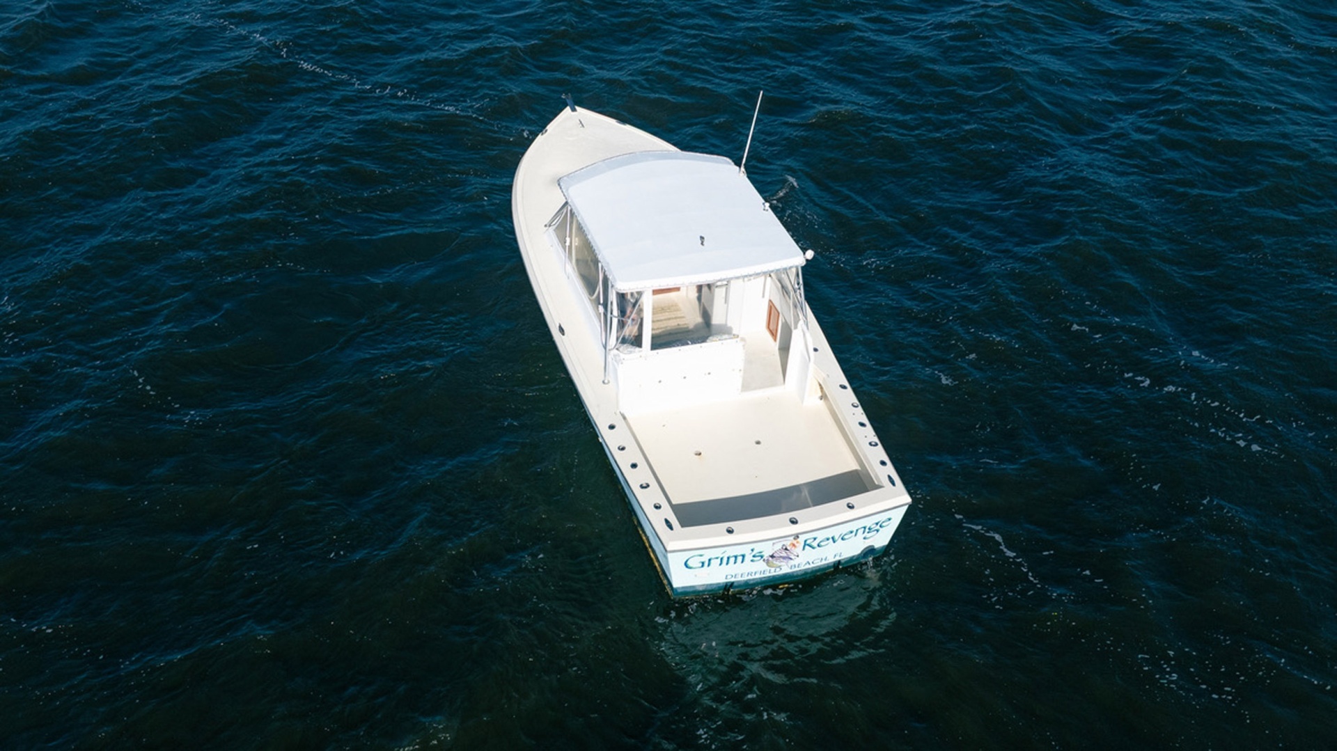 2005 Custom Michael Fitz 34' Pilothouse - Image 23