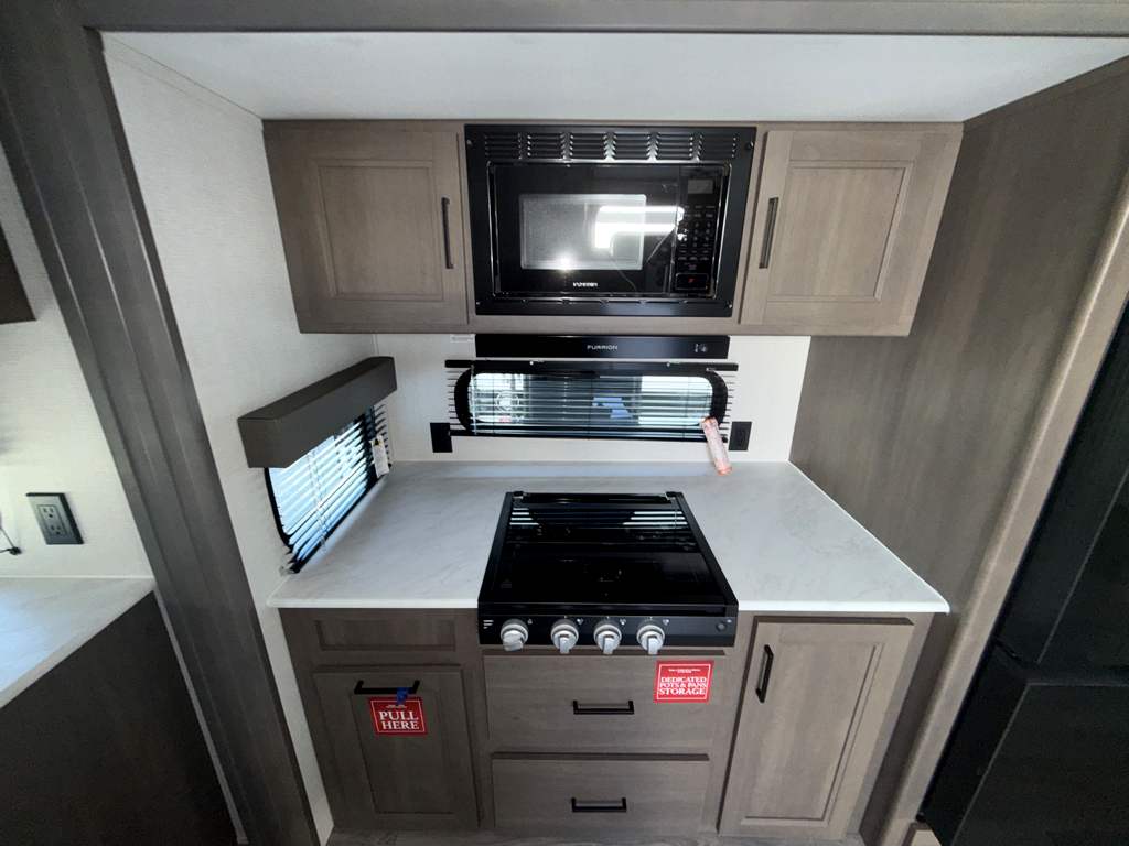 2026 GRAND DESIGN TRANSCEND 25MLX - Image 17