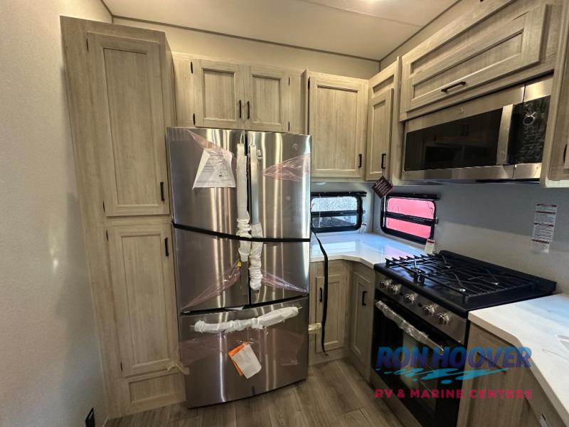 2026 COACHMEN CATALINA 44CONDO - Image 13