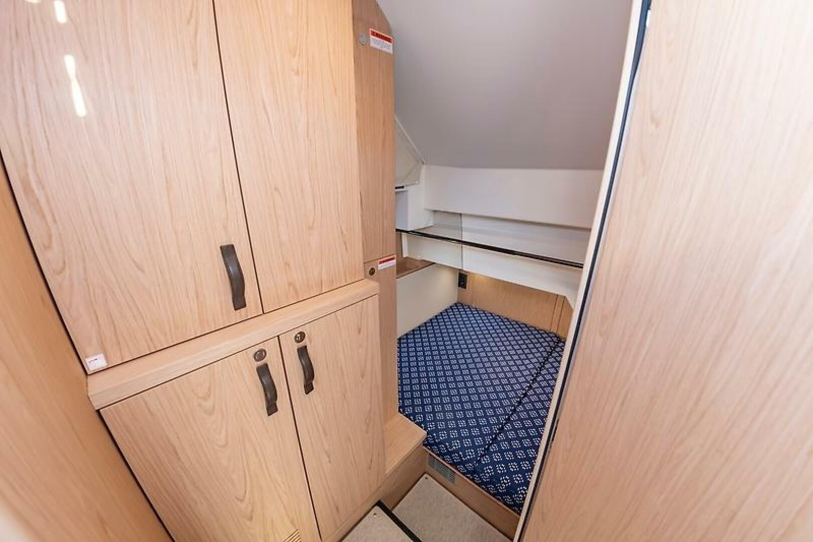 2022 Beneteau Swift Trawler - Image 46