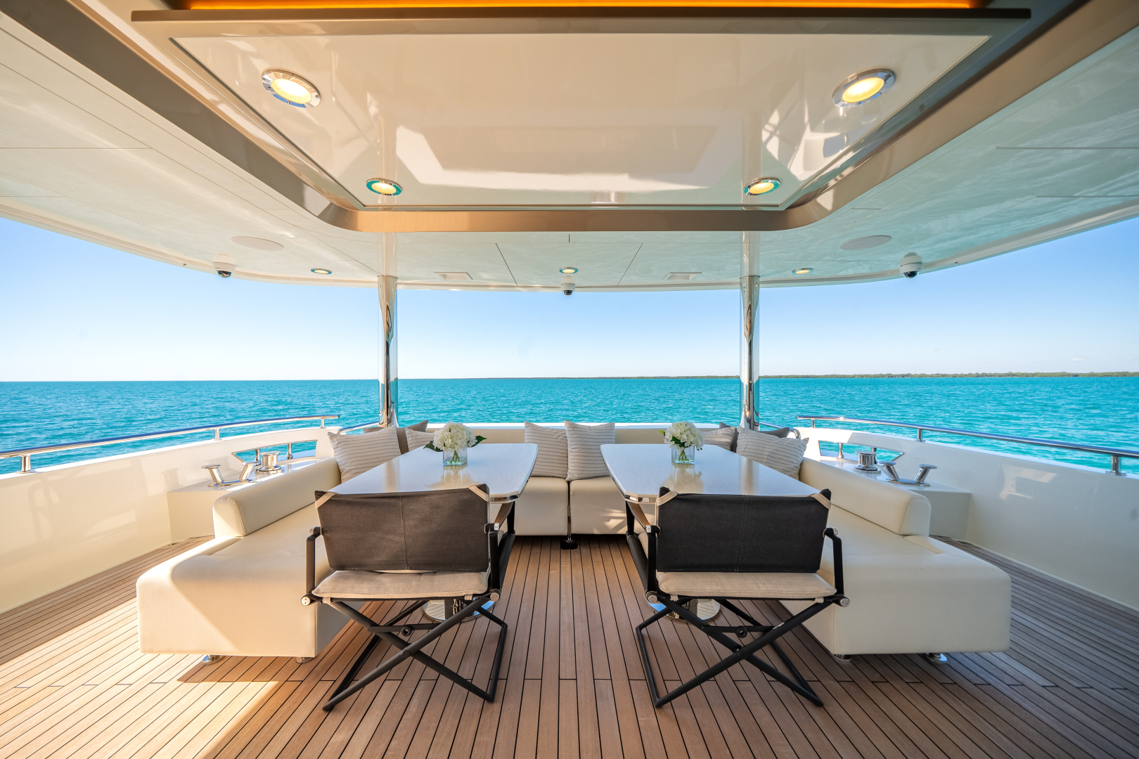 2022 Ocean Alexander 37L - Image 19