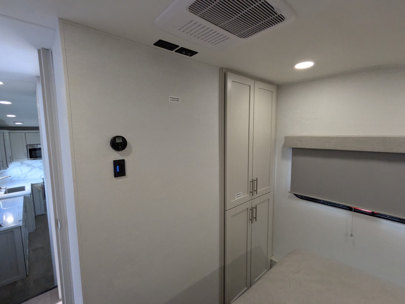 2027 Alliance RV Avenue 29BH - Image 22
