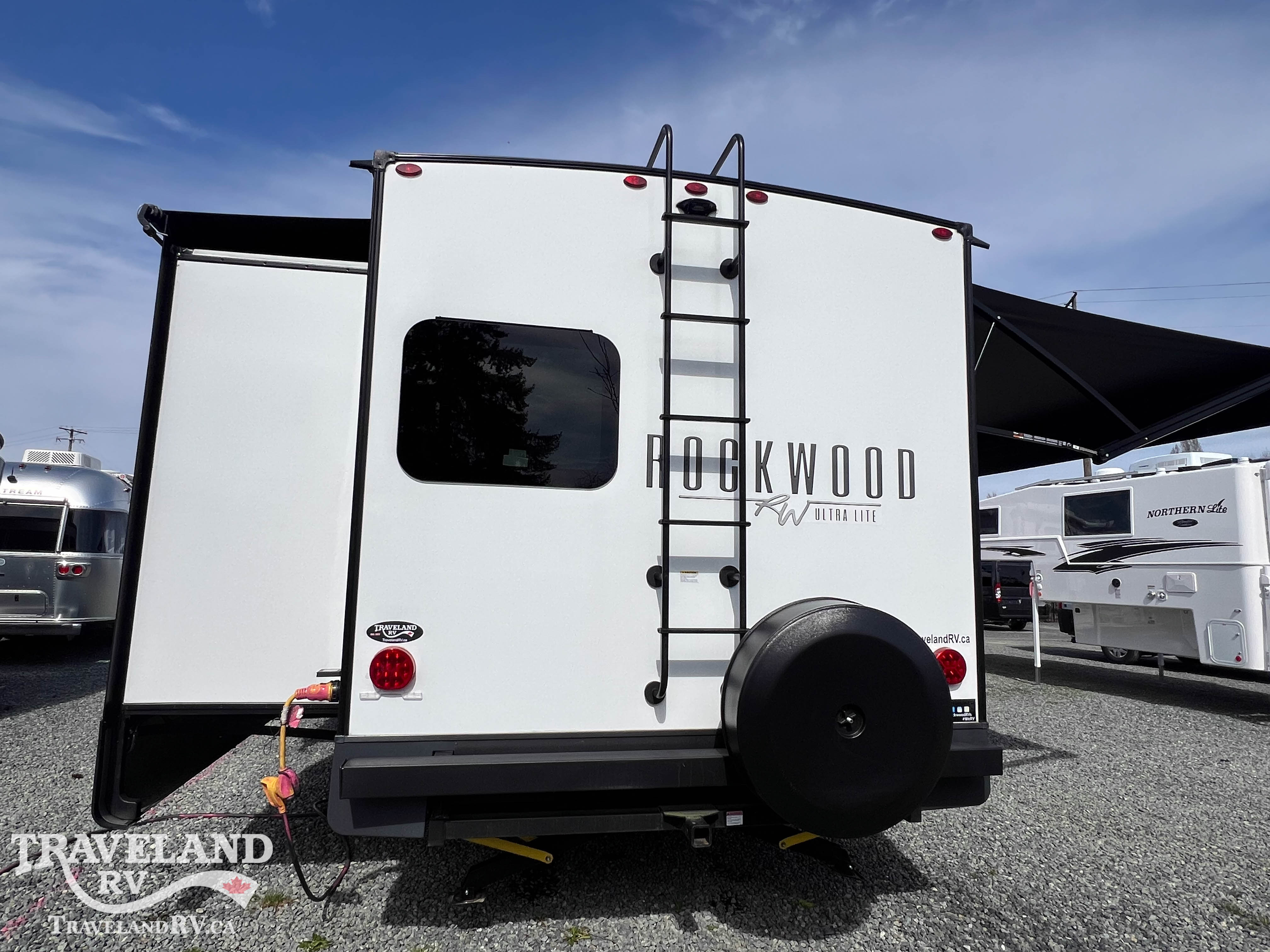 2024 Forest River Rockwood Ultra Lite 2616BH - Image 4