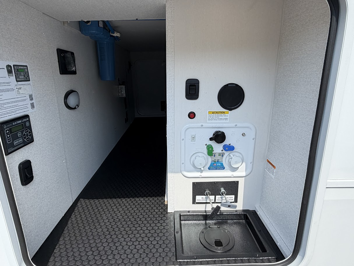 2027 JAYCO EAGLE 294CKBS - Image 3