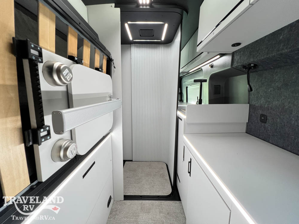 2027 Grand Design Lineage Series VT LVT1 - Image 29