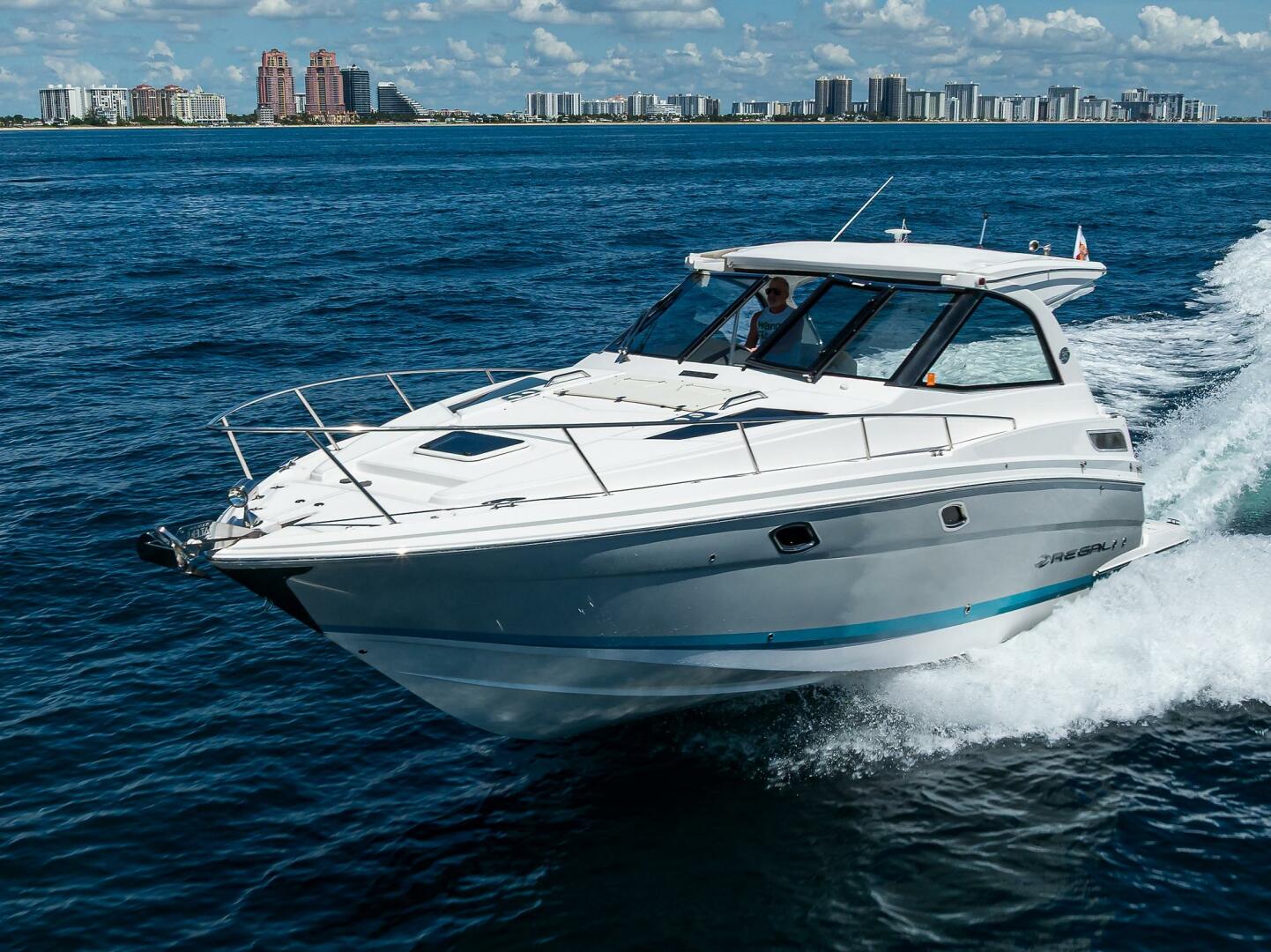 2020 Regal 35 Sport Coupe - Image 48