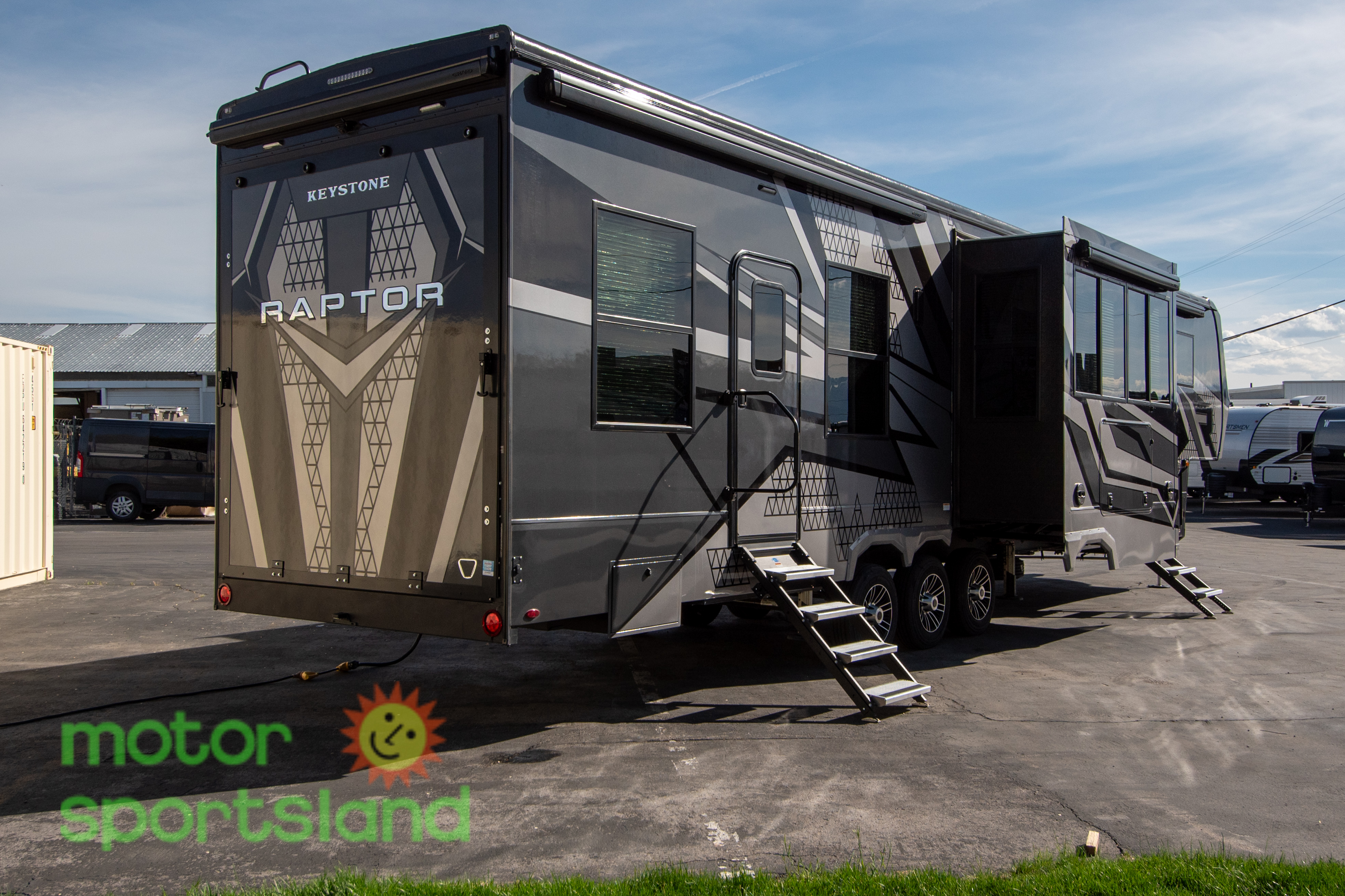 2026 Keystone Raptor 415 - Image 5