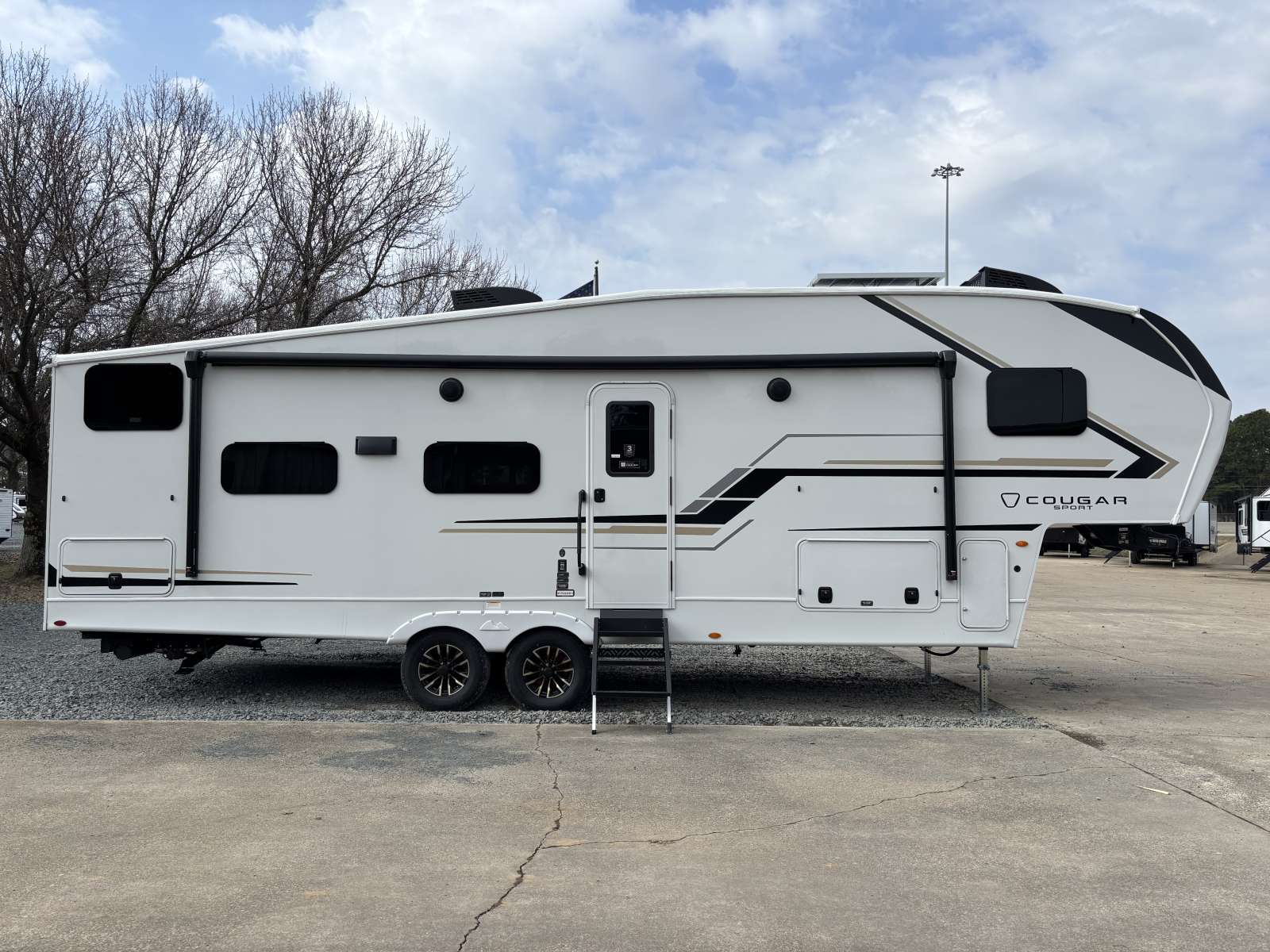 2026 Keystone Cougar Sport 2700BH - Image 7