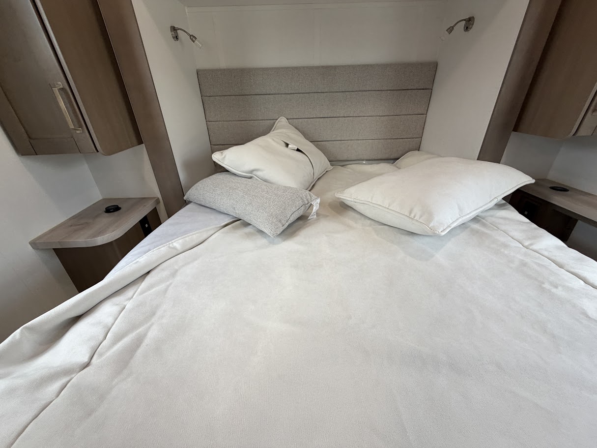 2027 JAYCO GREYHAWK 30Z - Image 36
