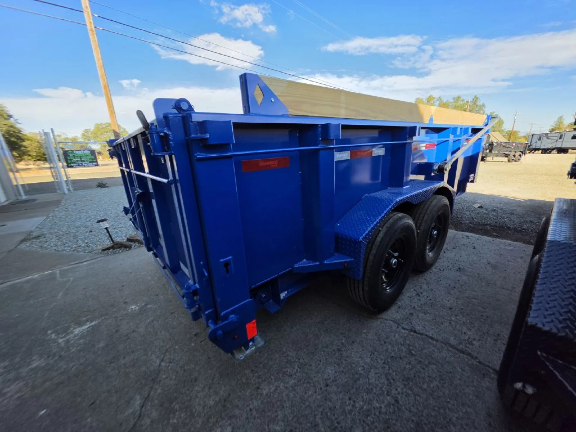 2027 DIAMOND C TRAILERS DIAMOND C LPT 207 PACESETTER - Image 5