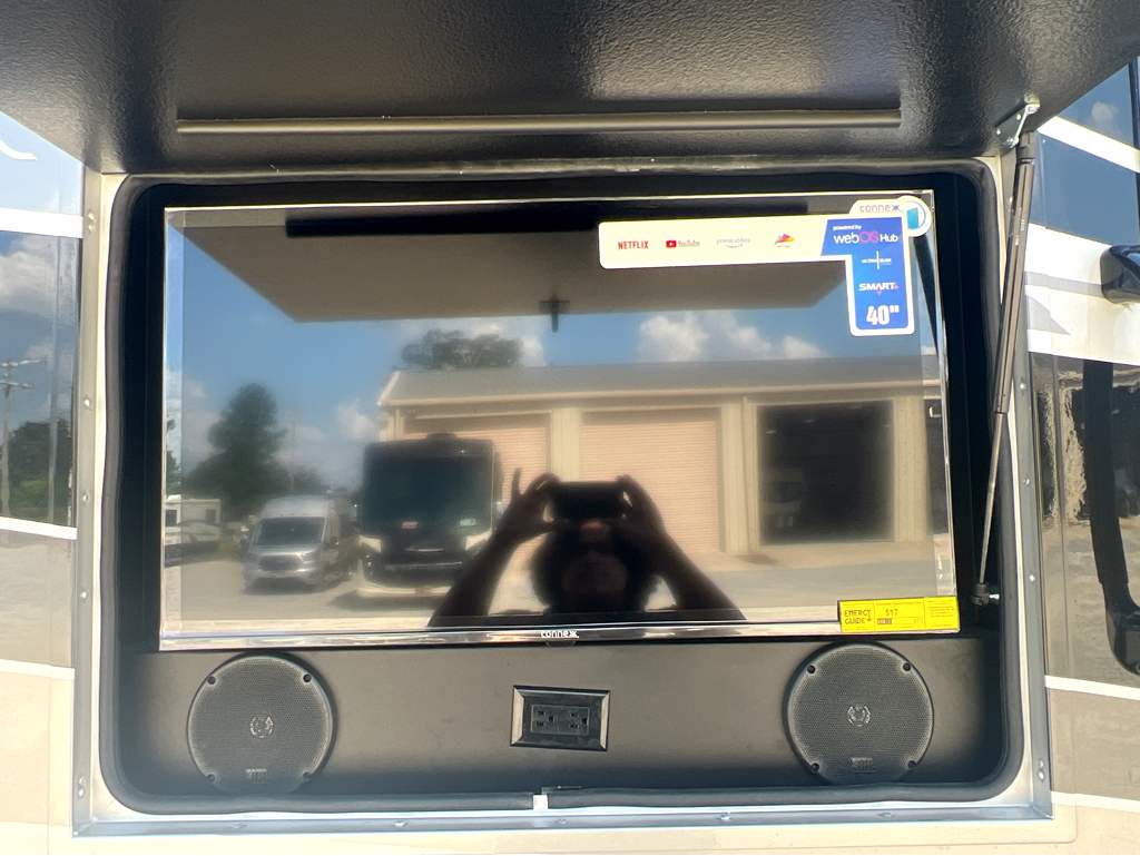 2026 JAYCO SENECA 37K - Image 8