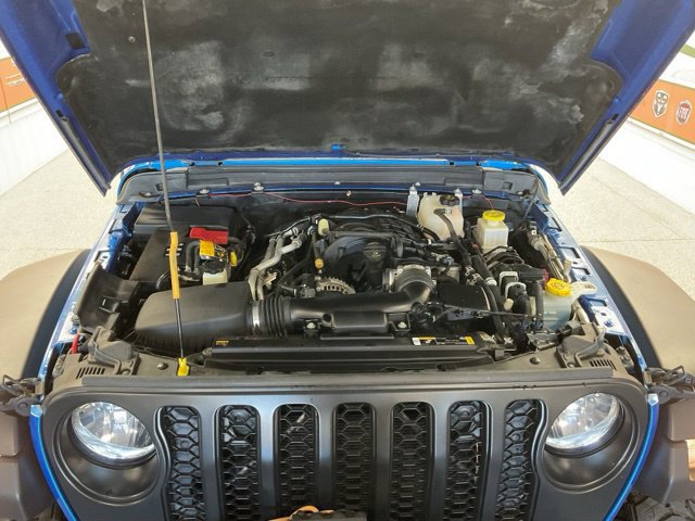2022 Jeep Gladiator Crew Cab Rubicon 4WD - Image 11