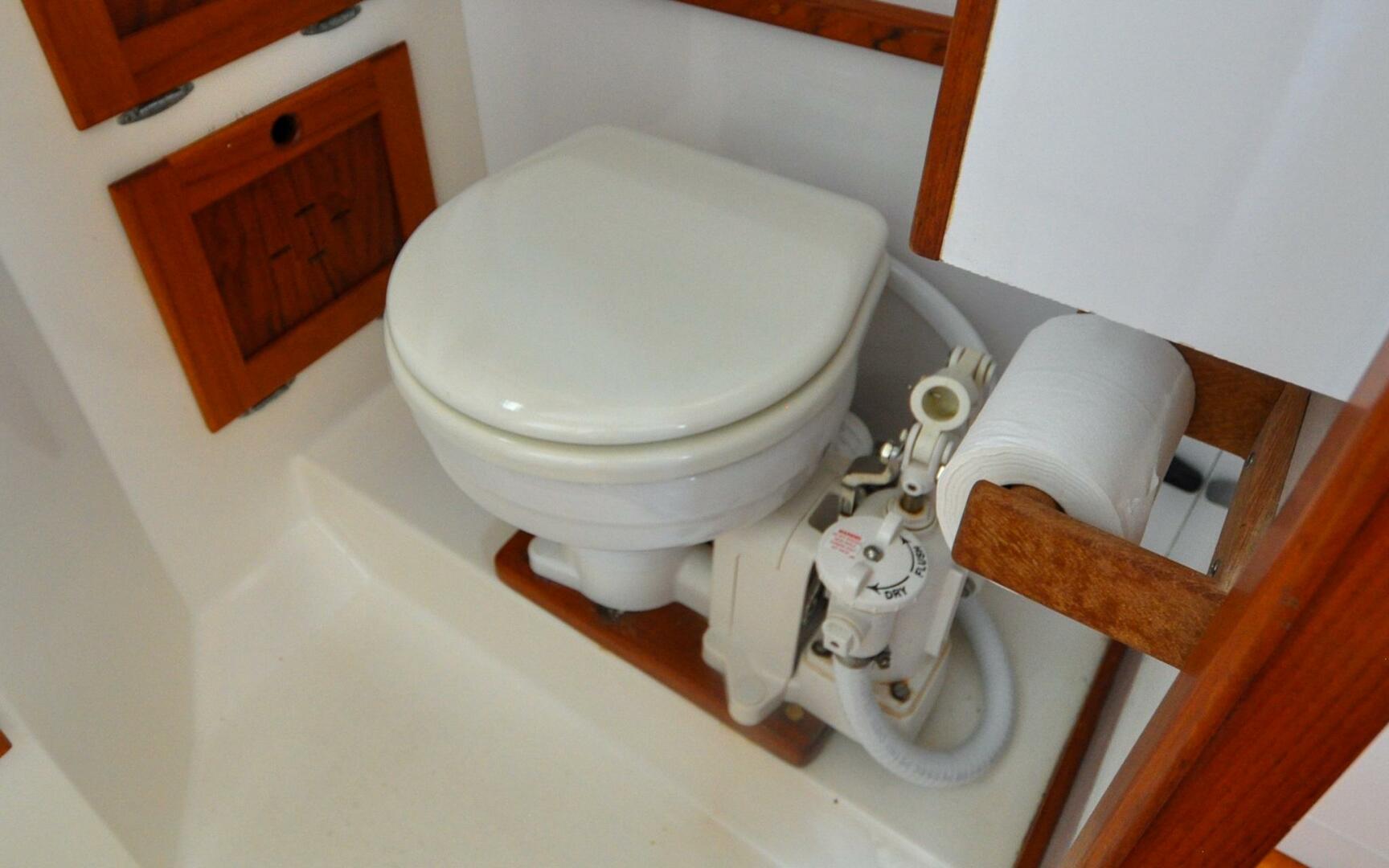 2001 Wilbur 34 - Image 54