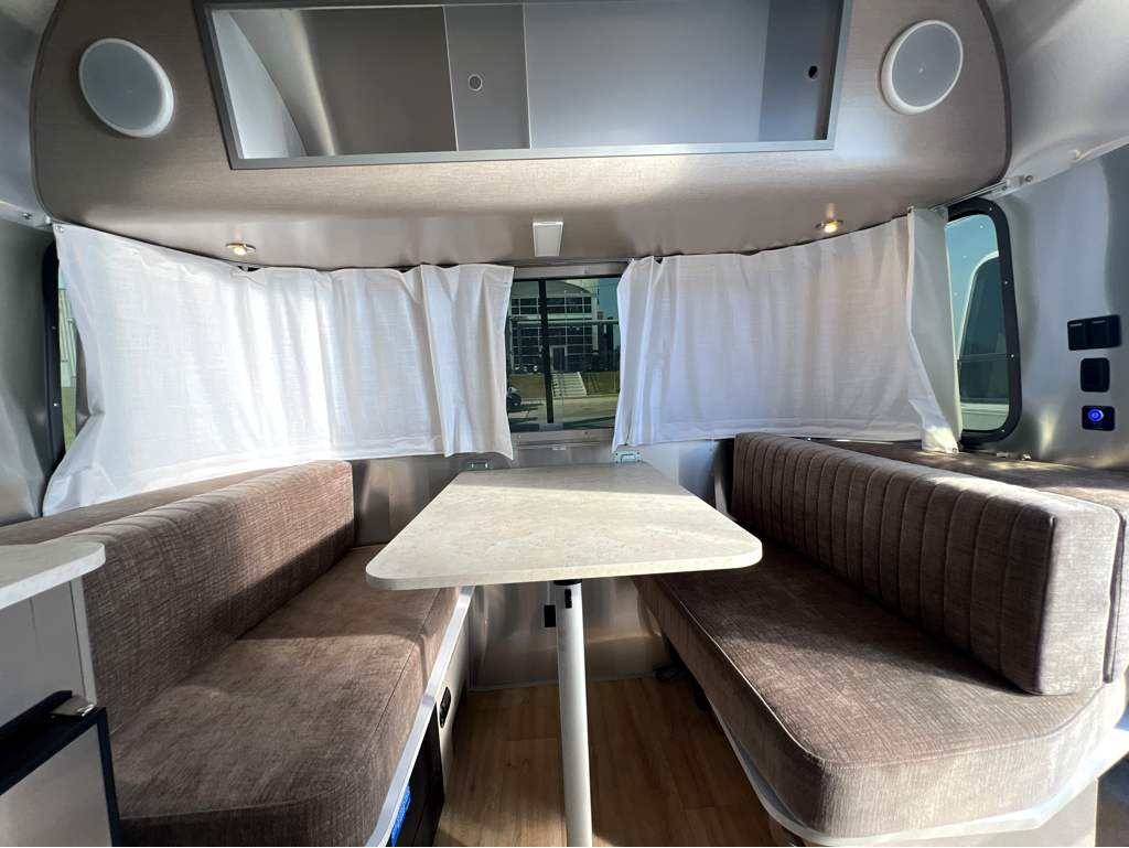 2026 AIRSTREAM CARAVEL 16RB - Image 8