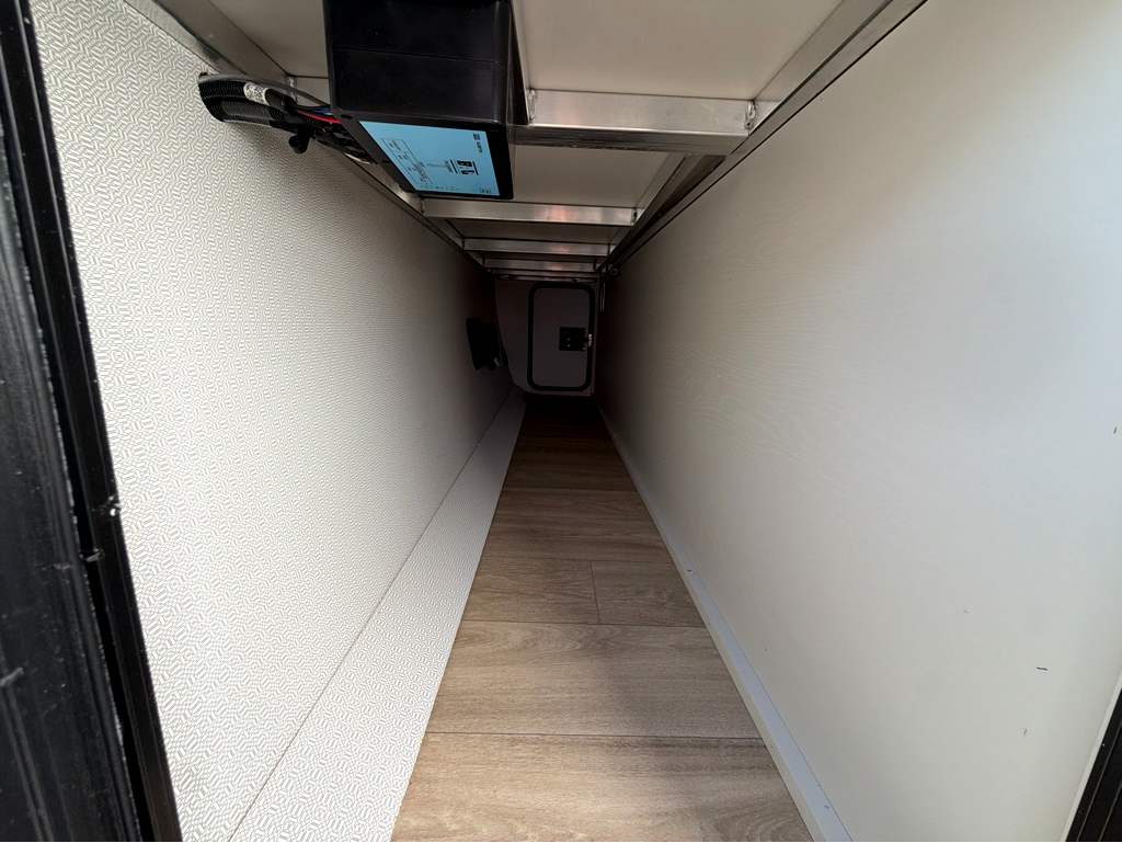 2027 VENTURE RV SPORTTREK 343VBH - Image 9