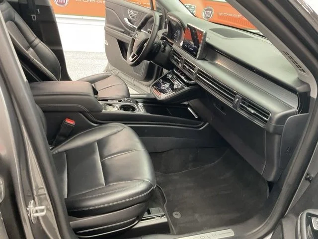 2022 Lincoln Corsair Utility 4D AWD - Image 26