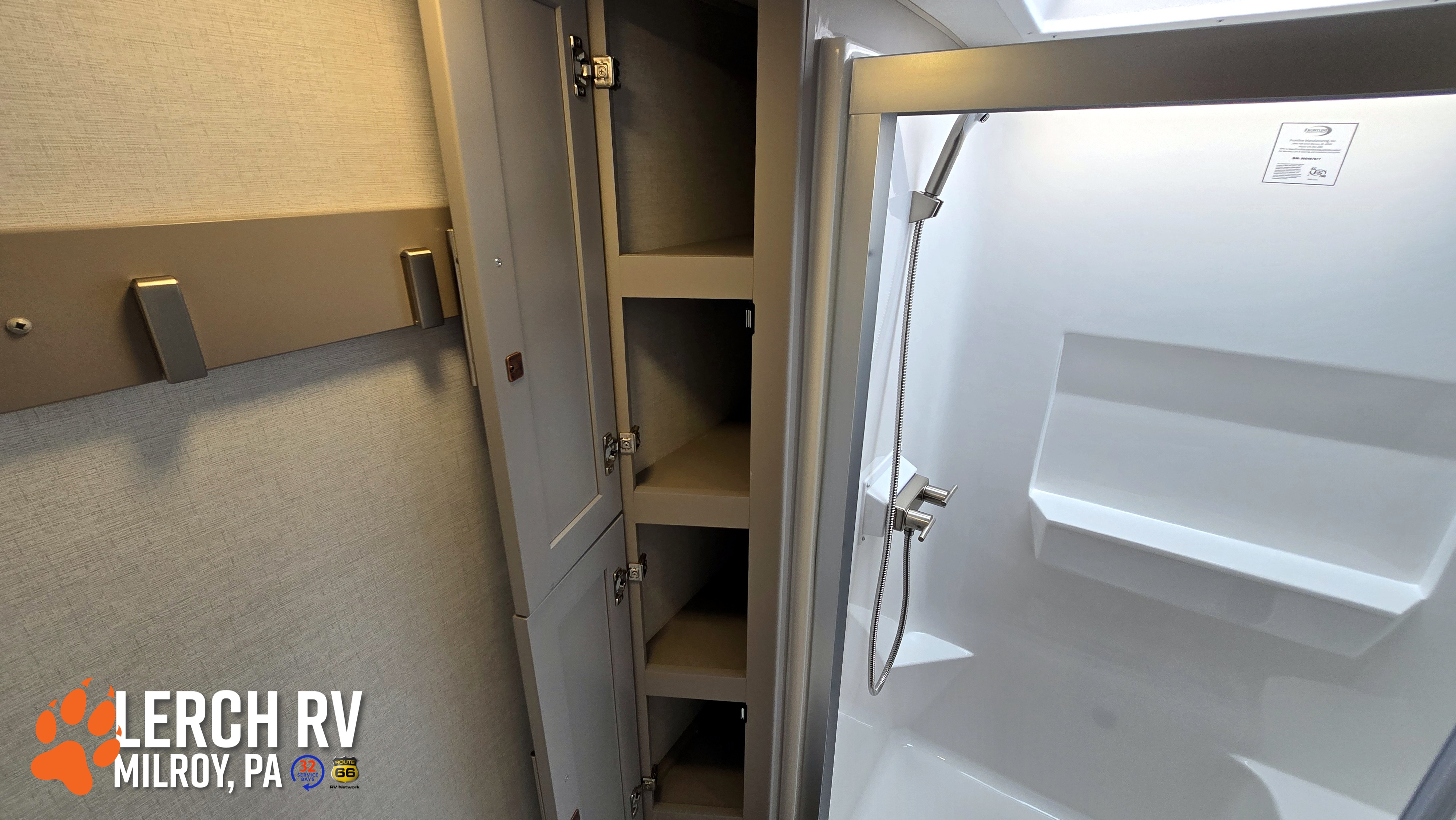 2026 Alliance RV AVENUE 35RKS - Image 30
